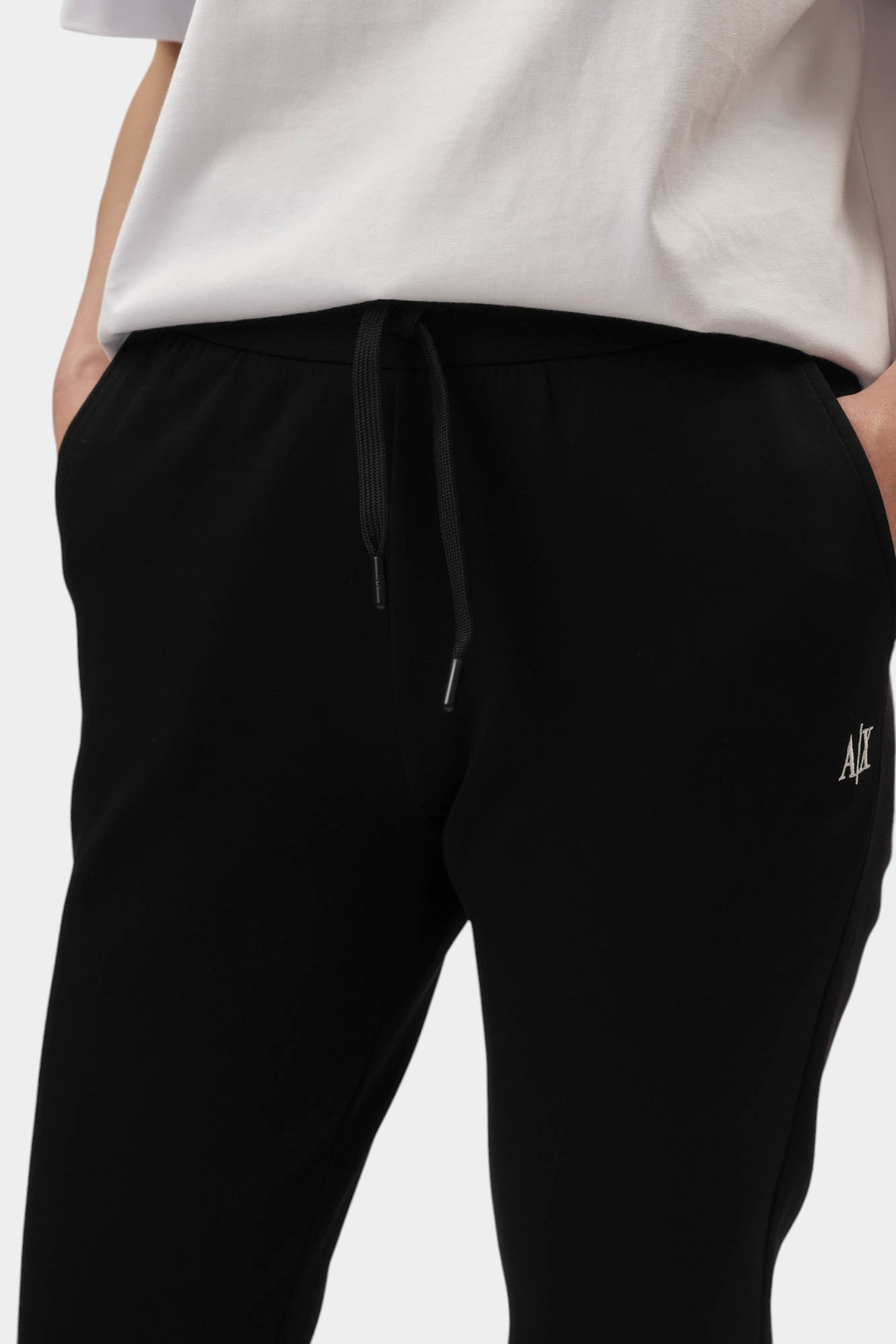 XW000824_AF10818 брюки спортивные armani exchange 