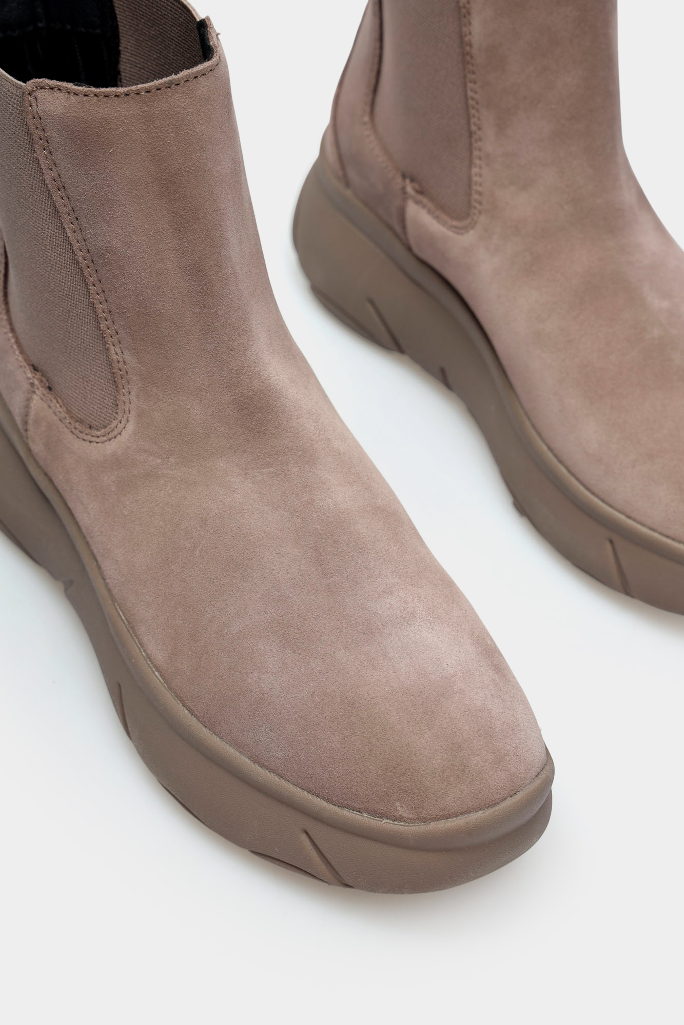 D56NHB00022C Челси Geox Коричневый