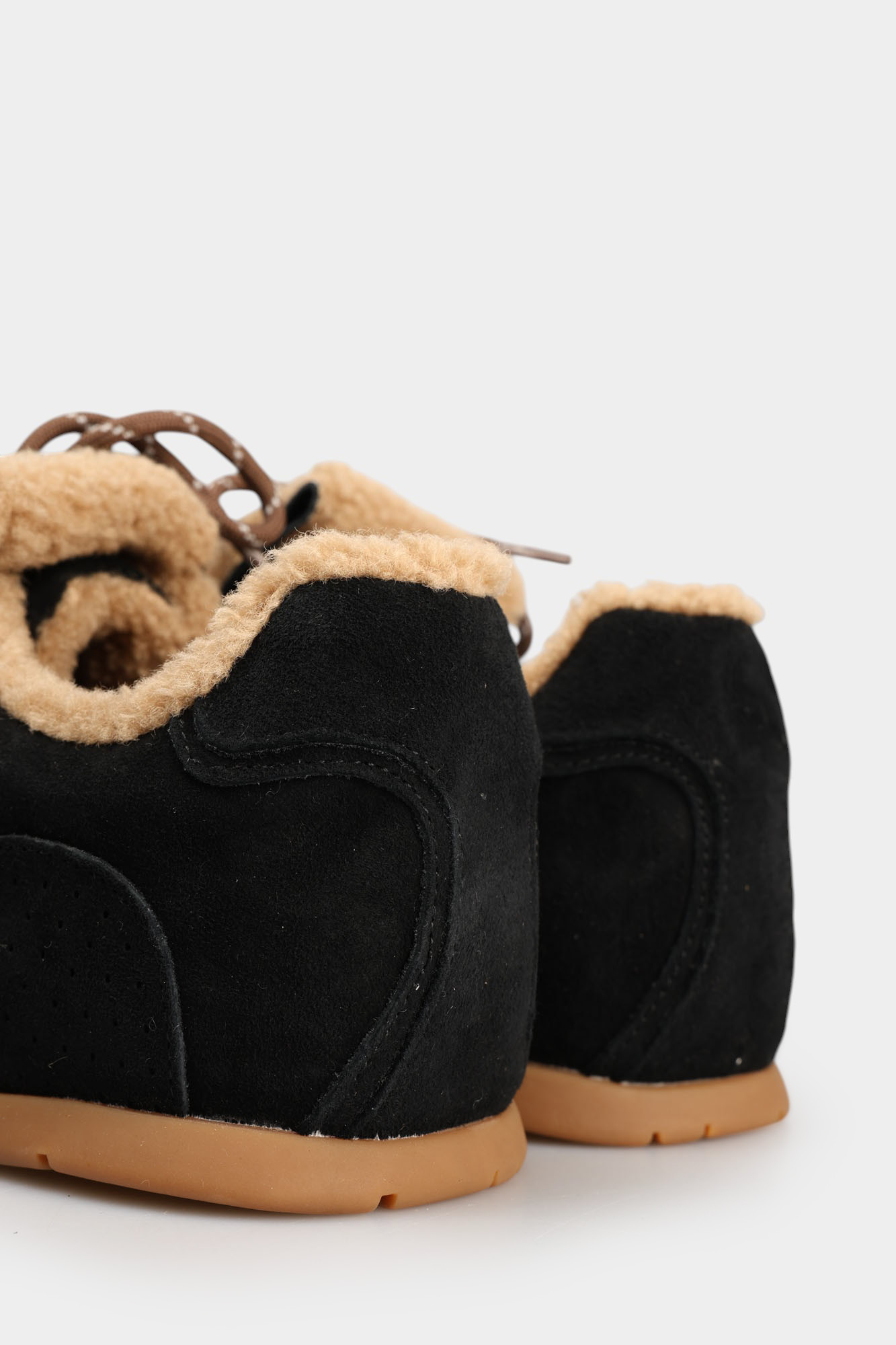 MC21838 Кроссовки Marc Cony Черный