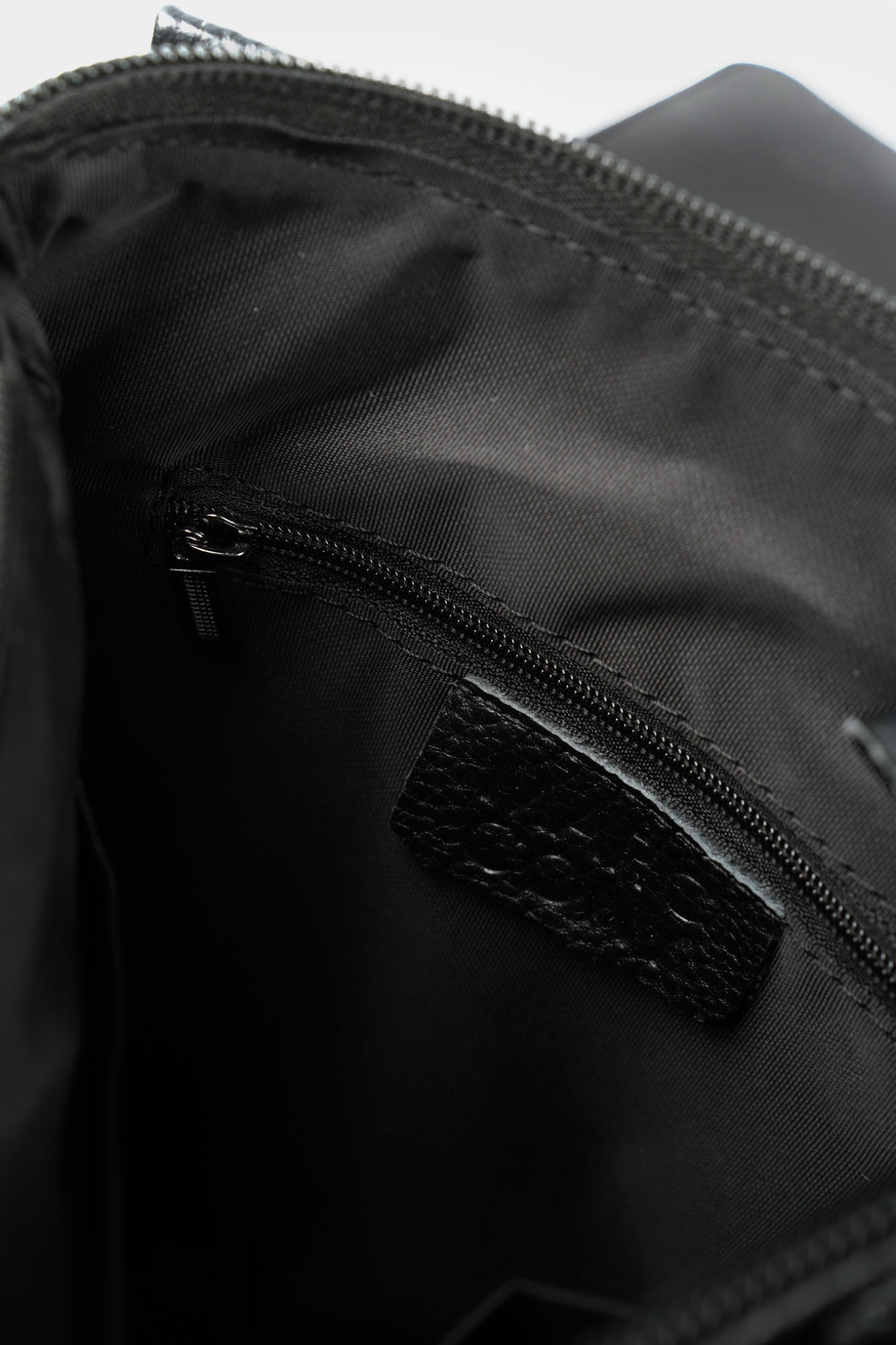 114-623-11-4 Сумка Marc Cony Черный