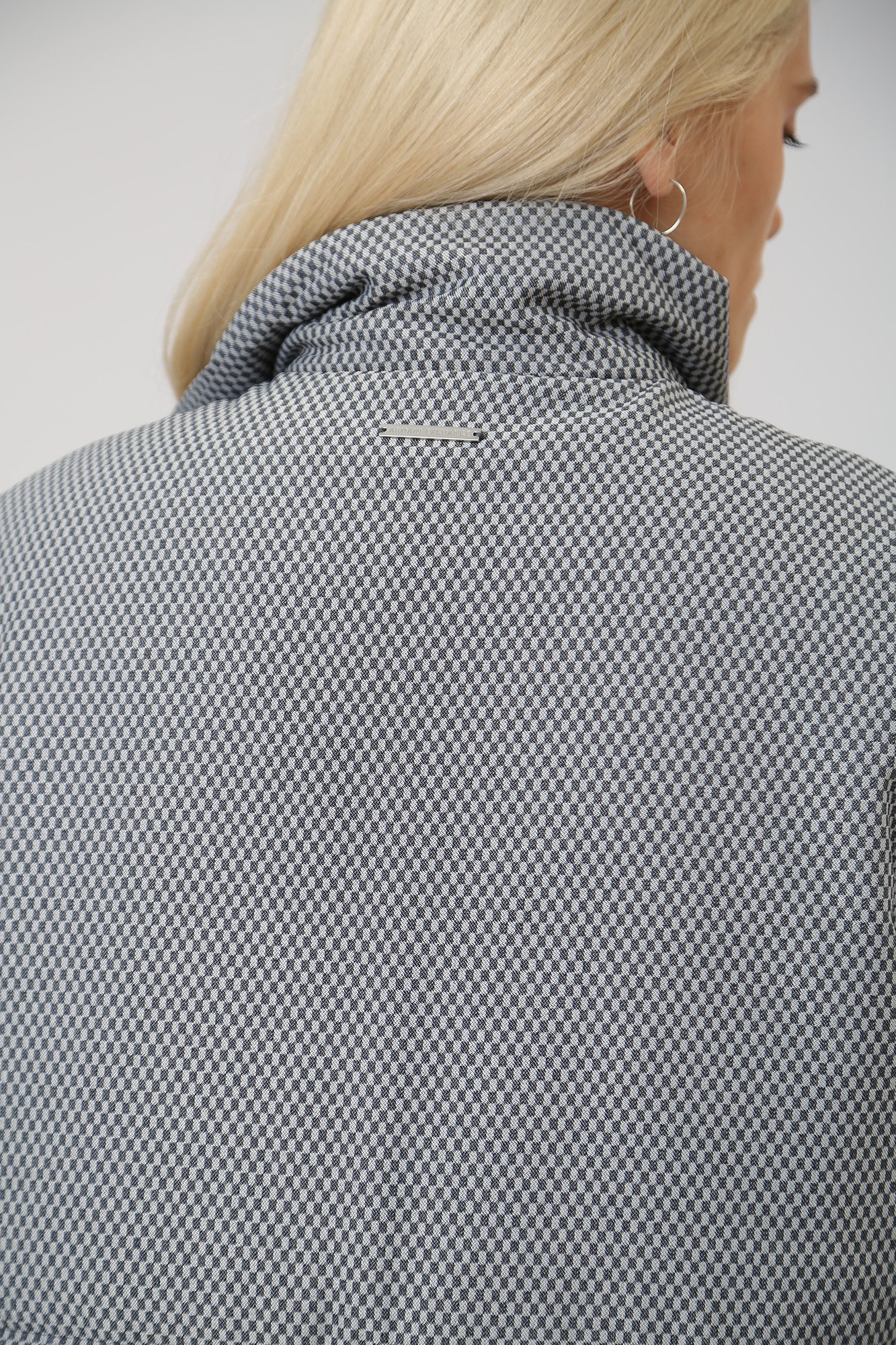 6RYQ34_YN6MZ жилет пуховый armani exchange 