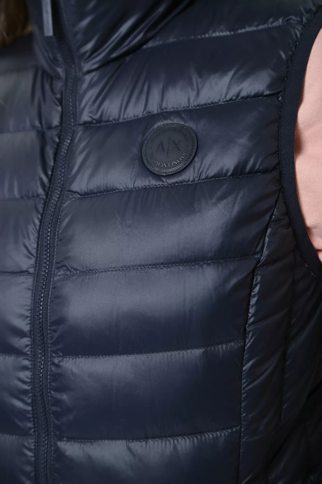 8NYQ01_YNM4Z жилет пуховый armani exchange 