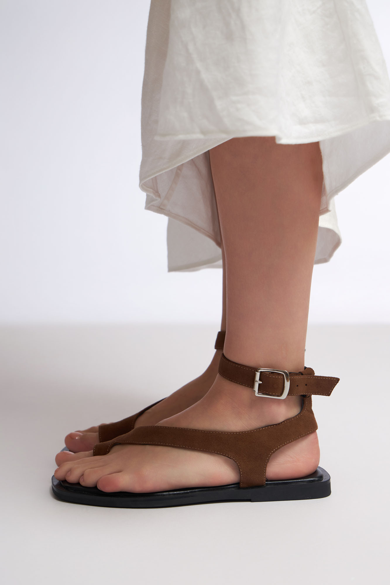 MC21692 Сандалии Marc Cony Коричневый