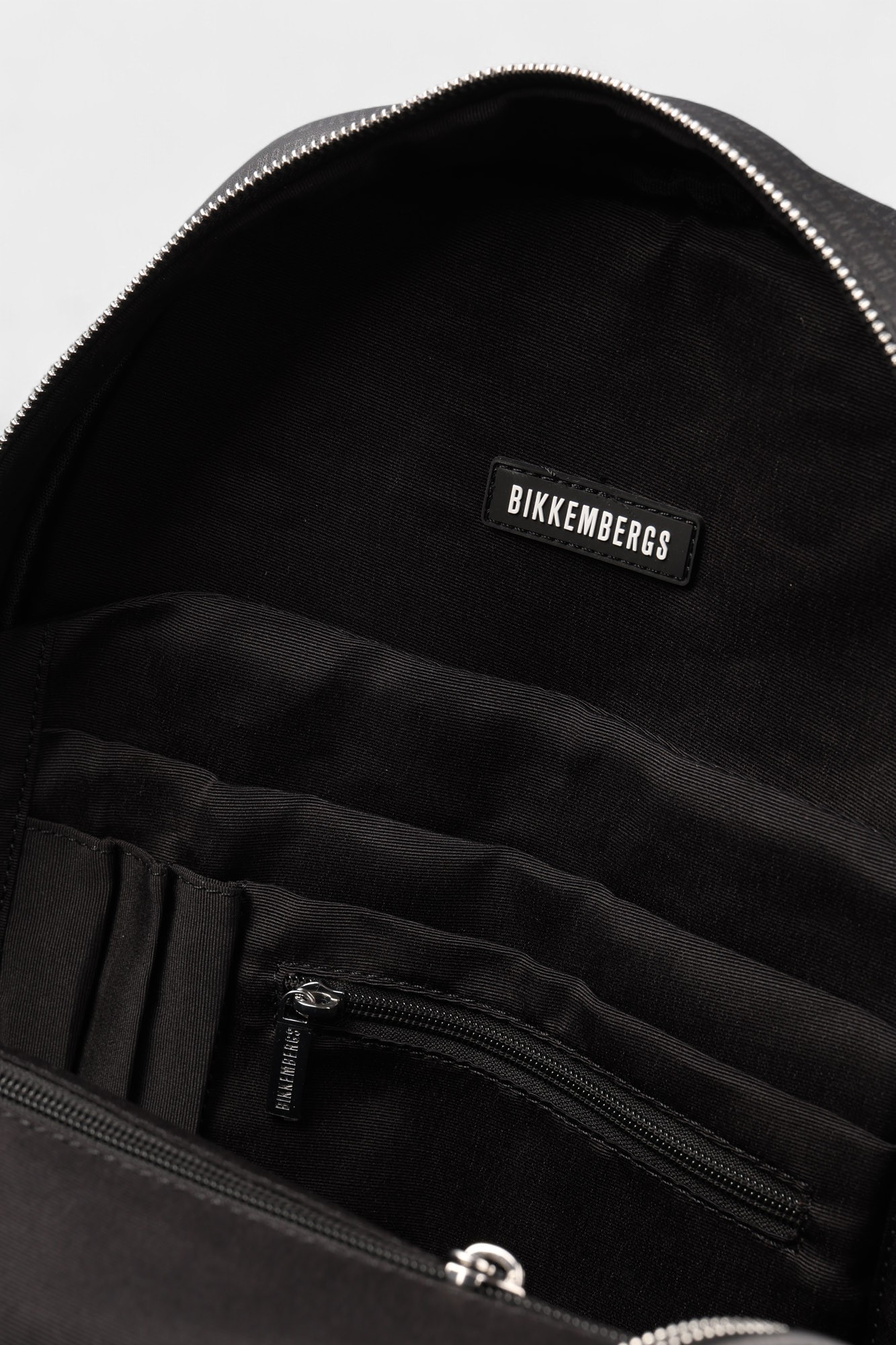 BKZA00886P Рюкзак Bikkembergs Черный