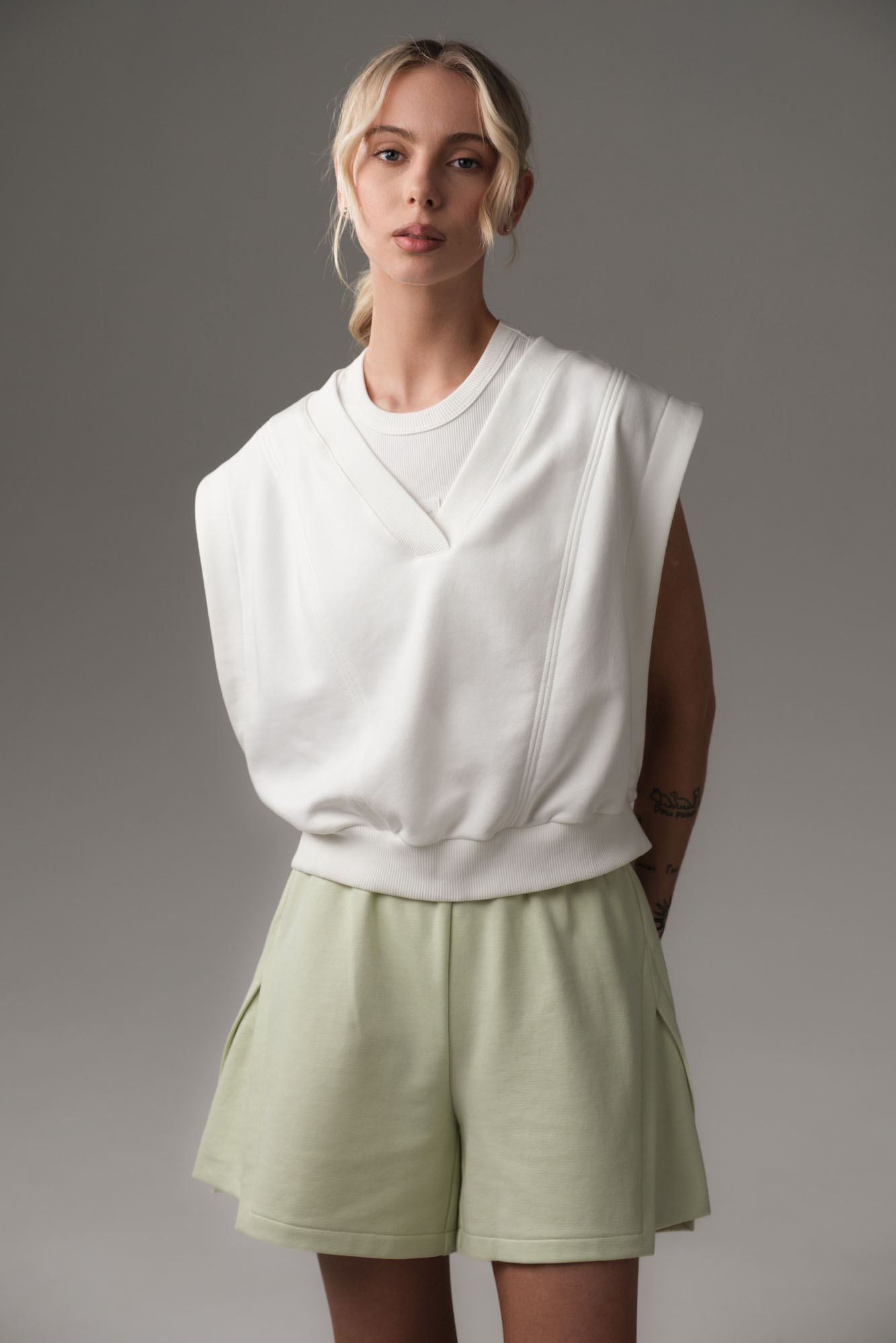 W-251-THT-20-0167 шорты спортивные the hills 