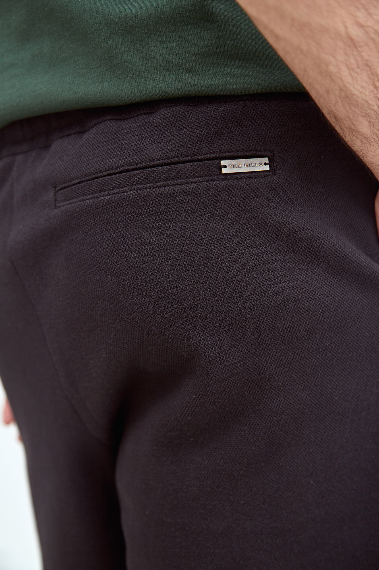 M-231-THT-56-3543 Шорты The Hills Черный