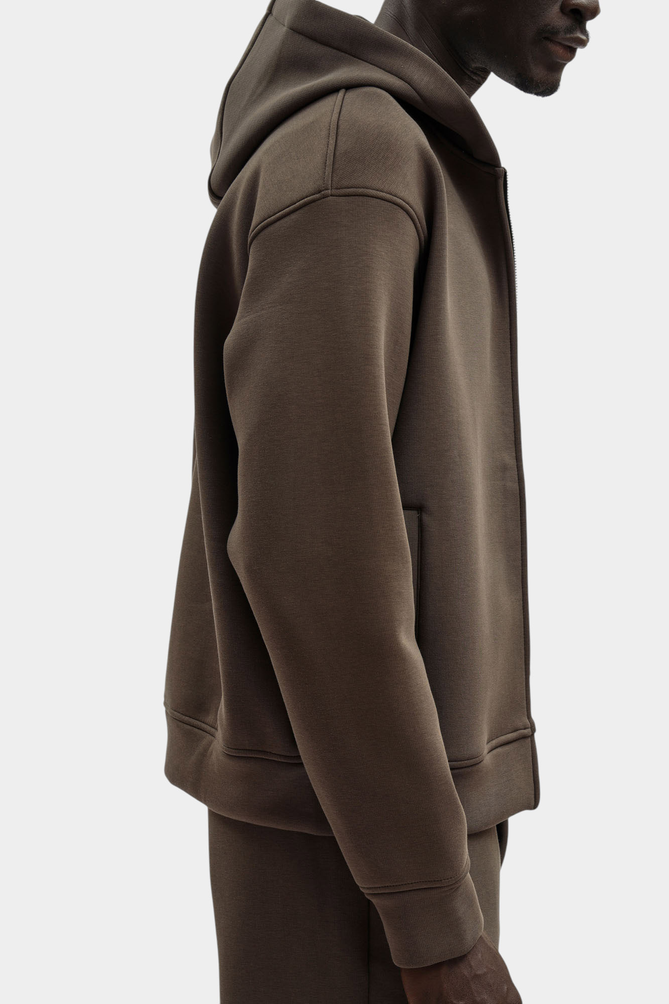 EM002866_ AF17547 Толстовка Emporio Armani Хаки