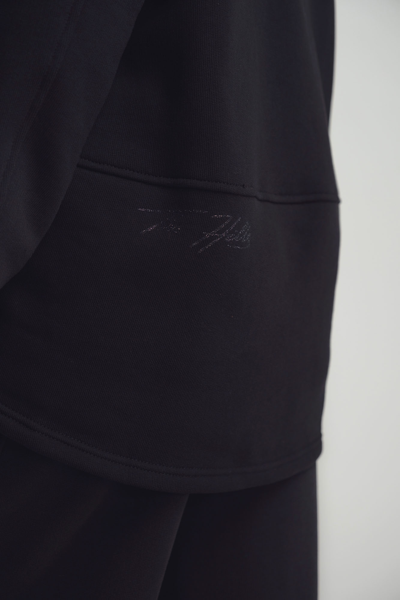 Худи The Hills Черный