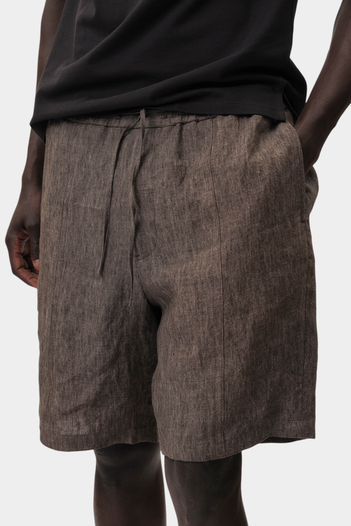 01PB40_01448 Шорты Emporio Armani Коричневый