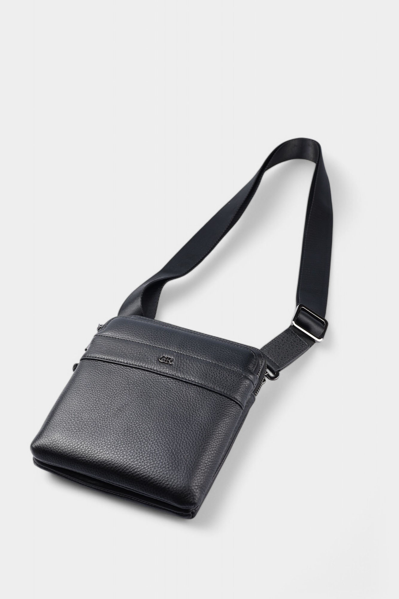 4009-4 Сумка Graciana Черный