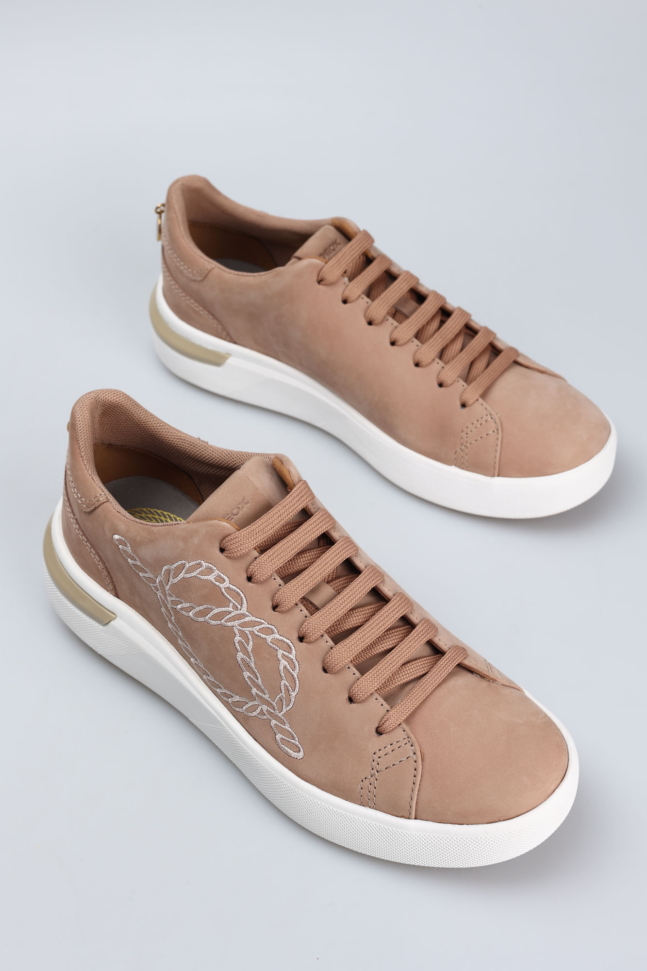 D45QFB00032C Кеды Geox Бежевый