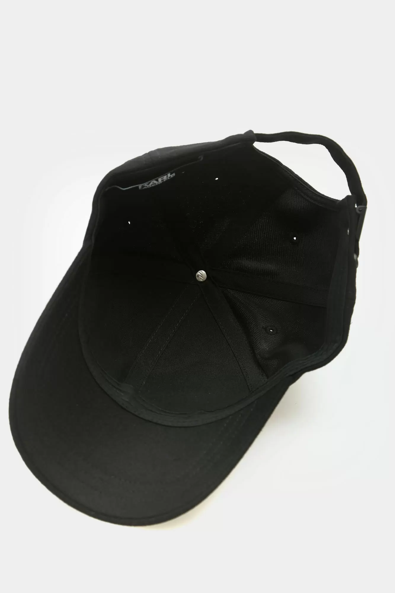 544121_805614 Кепка Karl Lagerfeld Черный