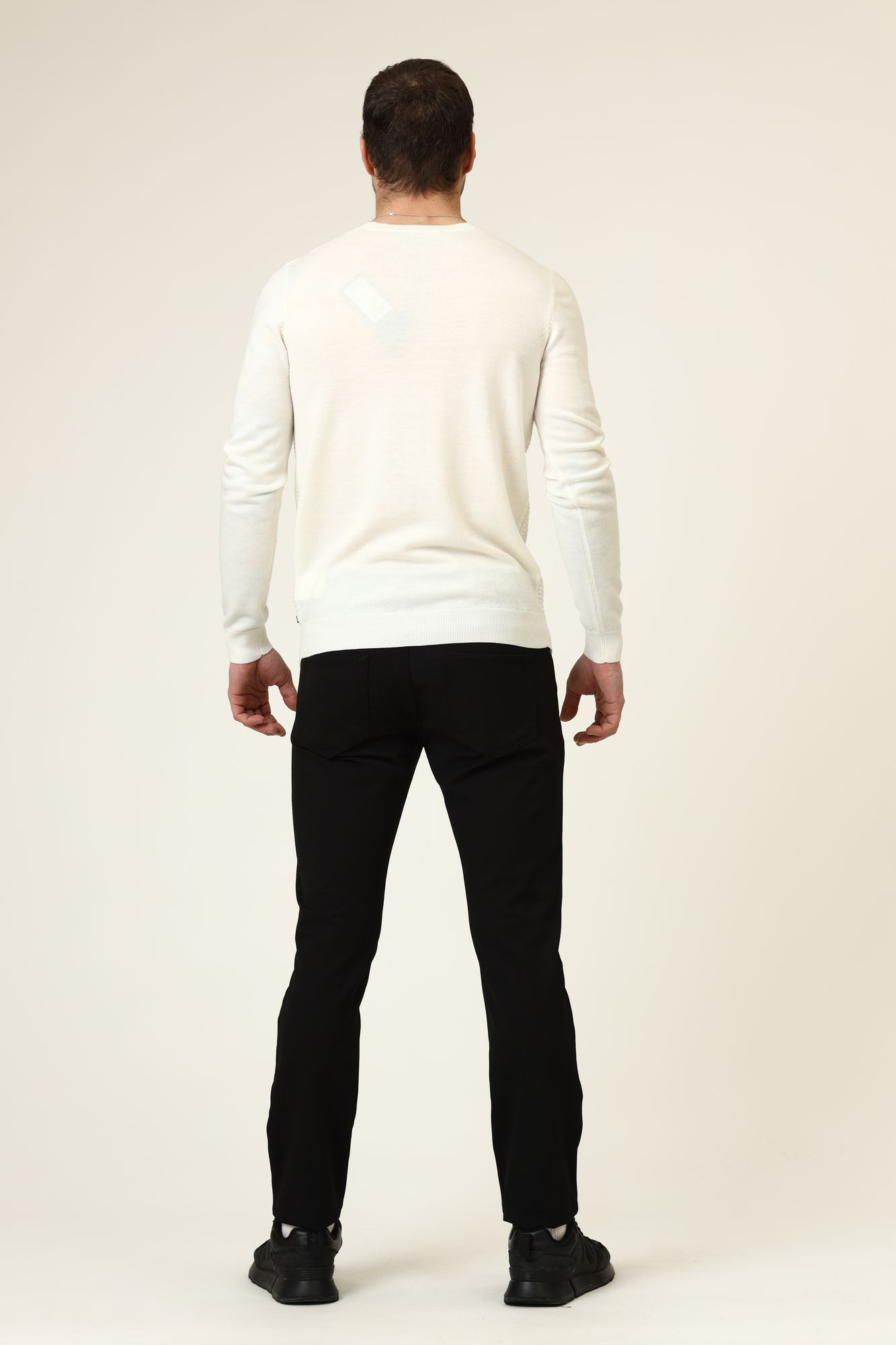 502303_655024 Джемпер Karl Lagerfeld Белый