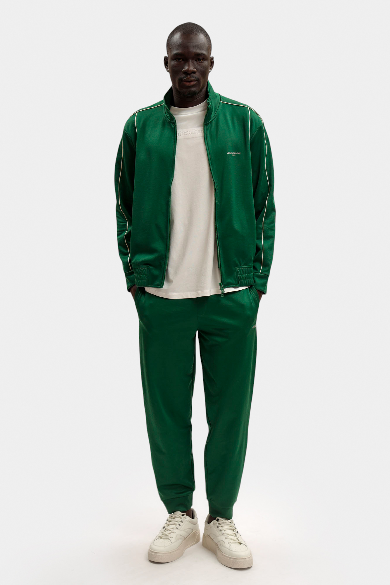 XM001358_AF16278 Брюки спортивные Armani Exchange Зеленый