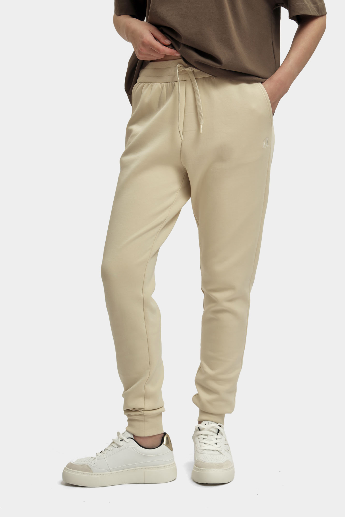 XW000824_AF10818 брюки спортивные armani exchange 