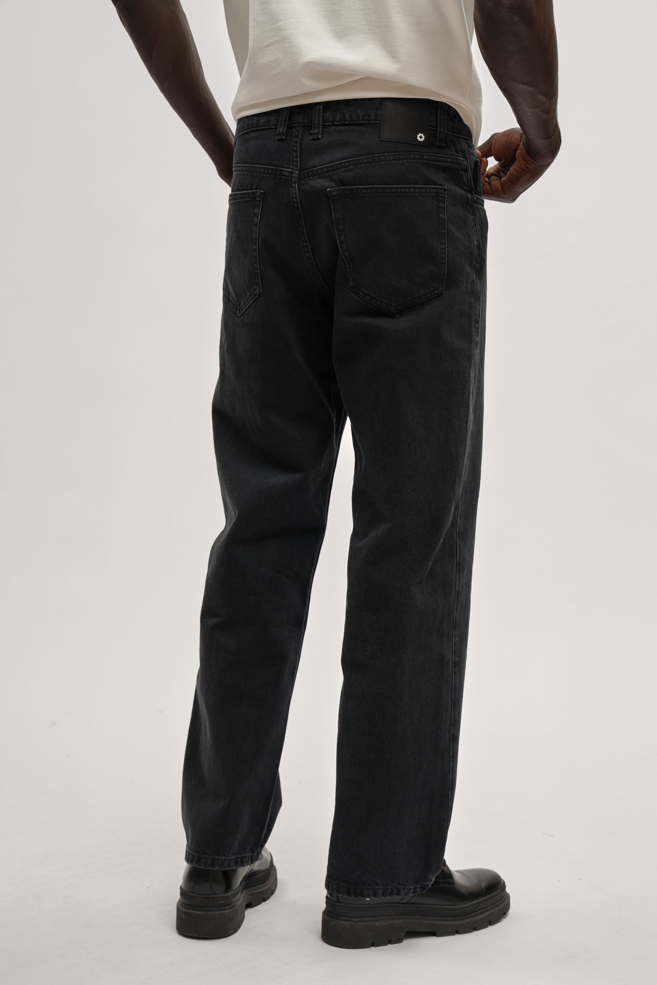 30049072_10020695 Джинсы Strellson Серый