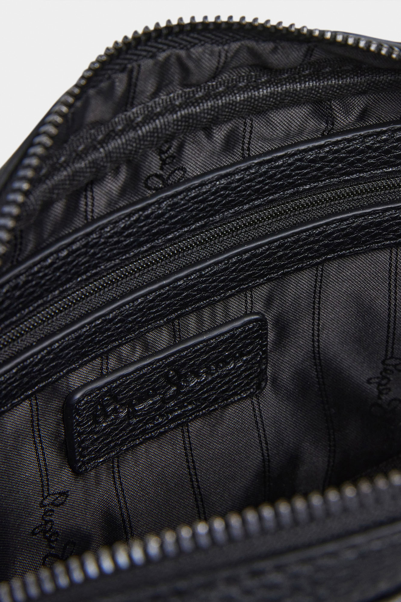 PL0300039 Сумка Pepe Jeans Черный