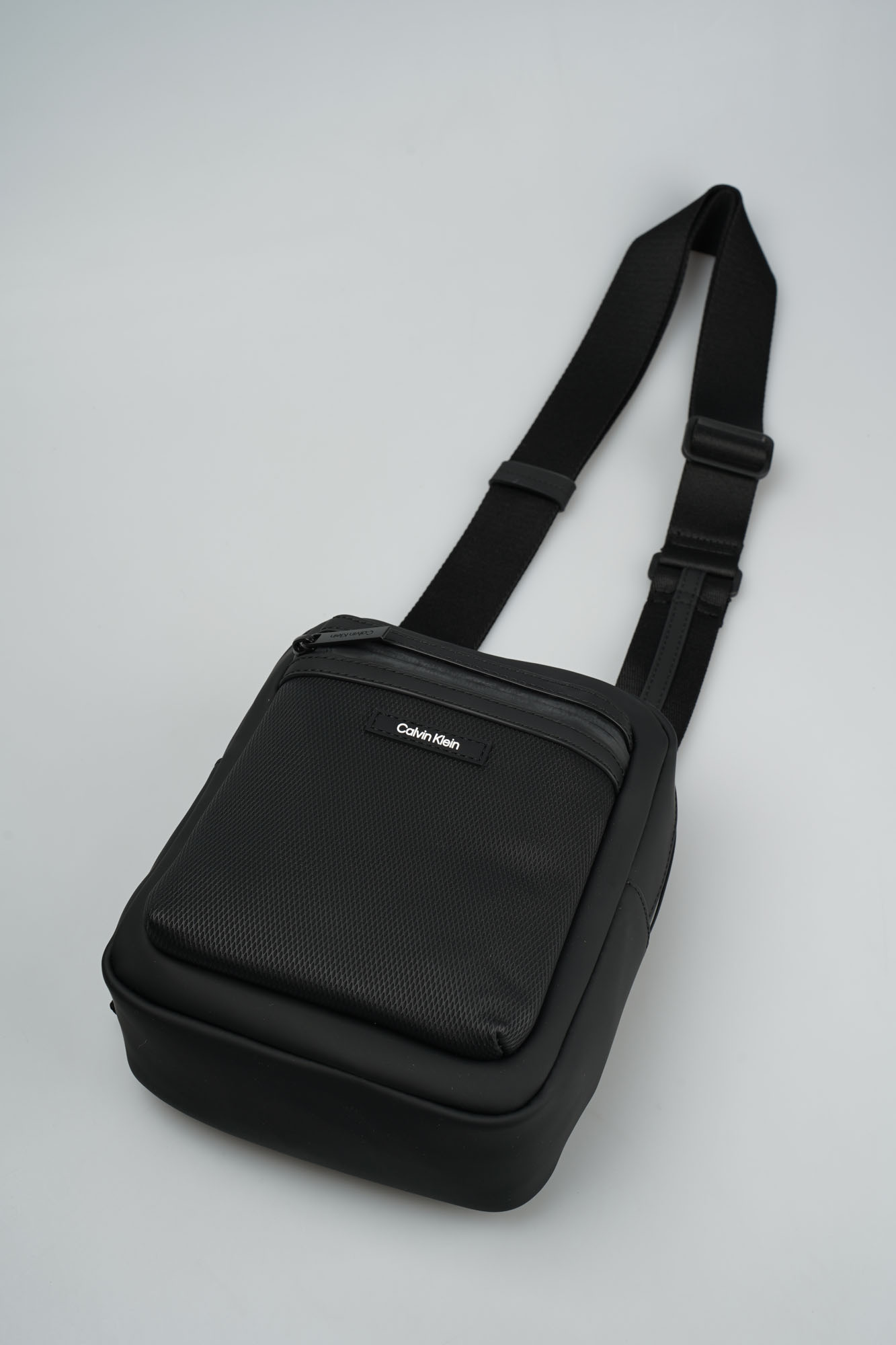 K50K512808 Сумка Calvin Klein Jeans Черный