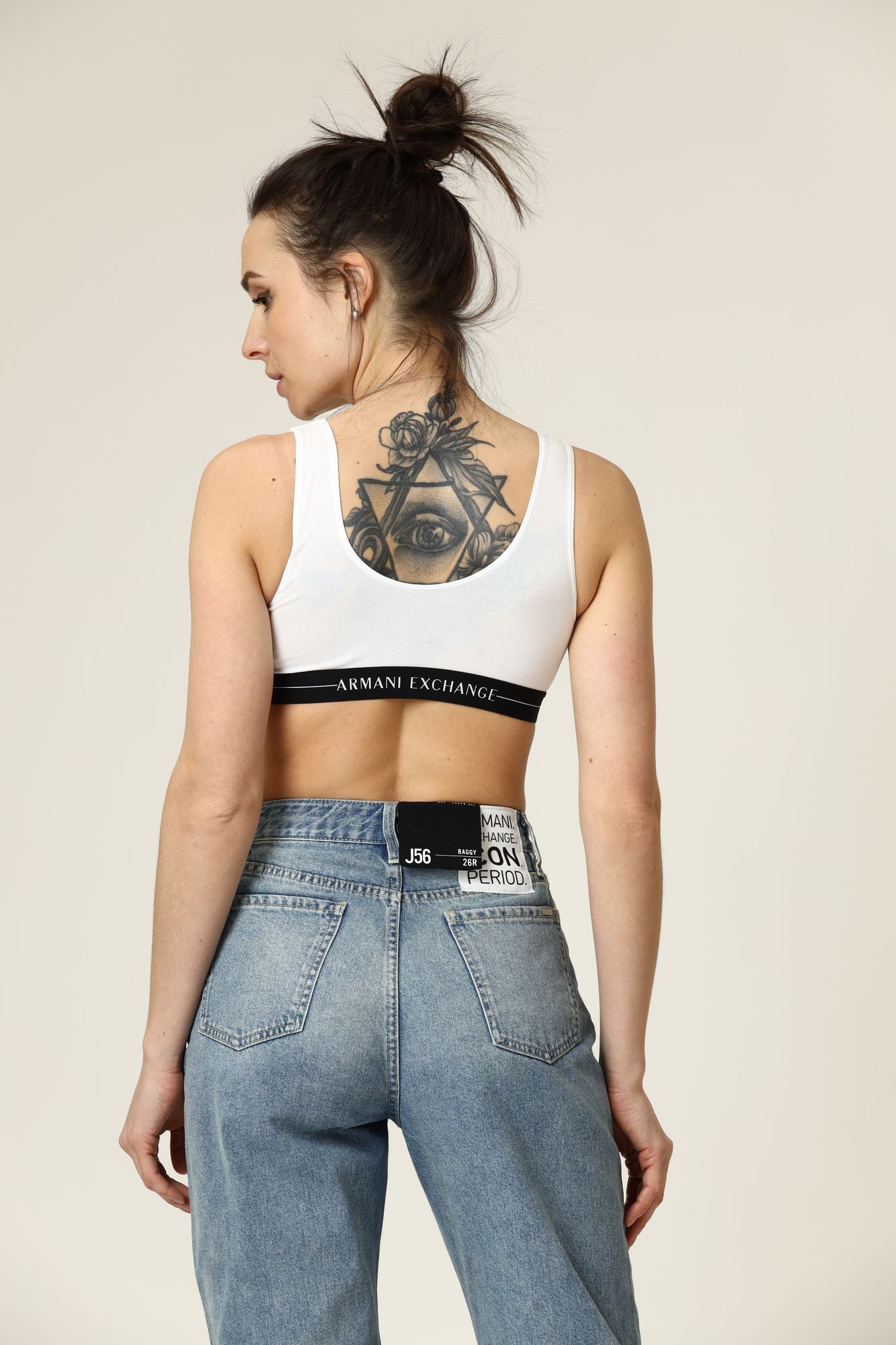 947004_1P601 топ armani exchange 