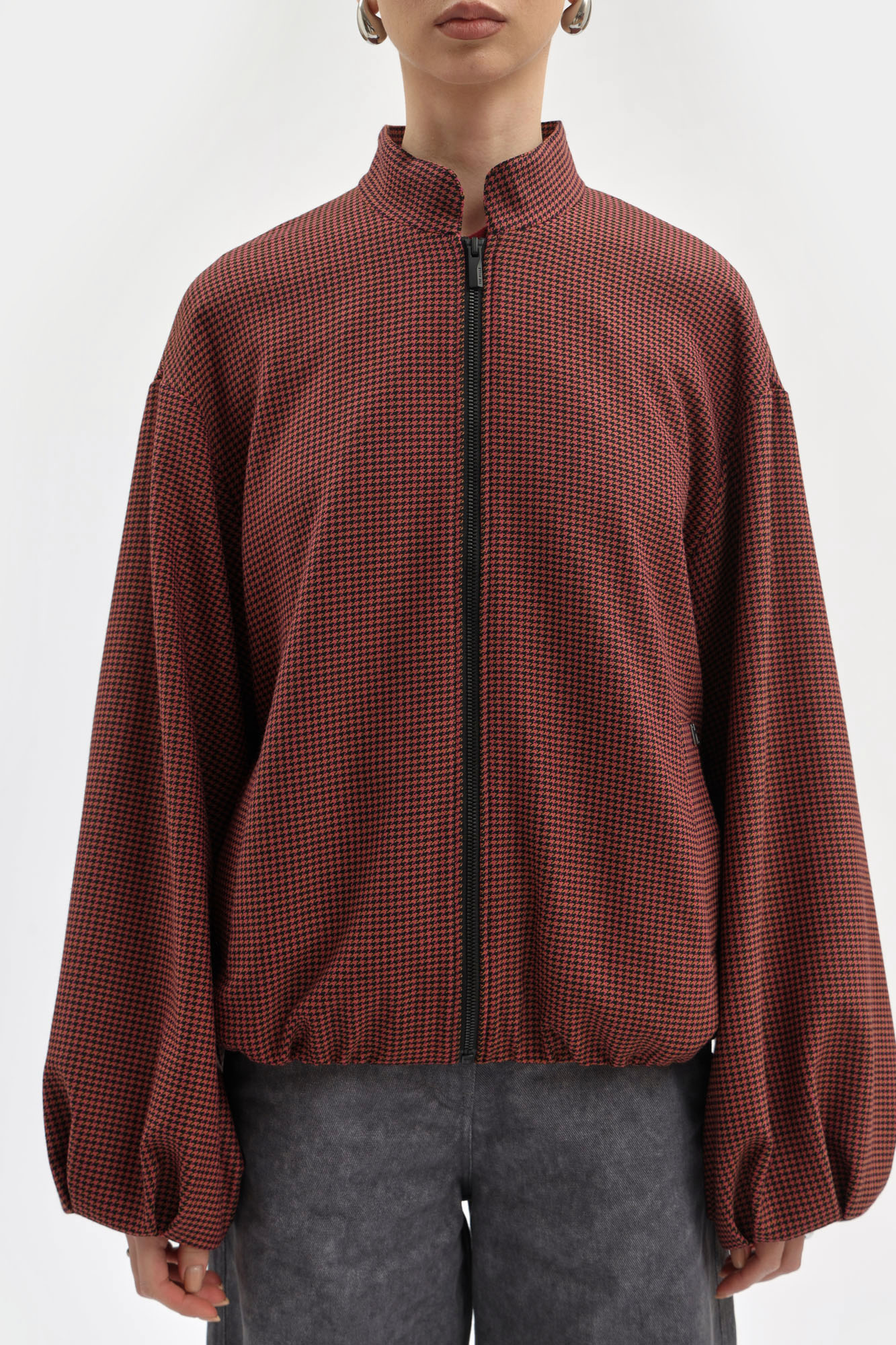 W-261-TH-56-2109 бомбер the hills 