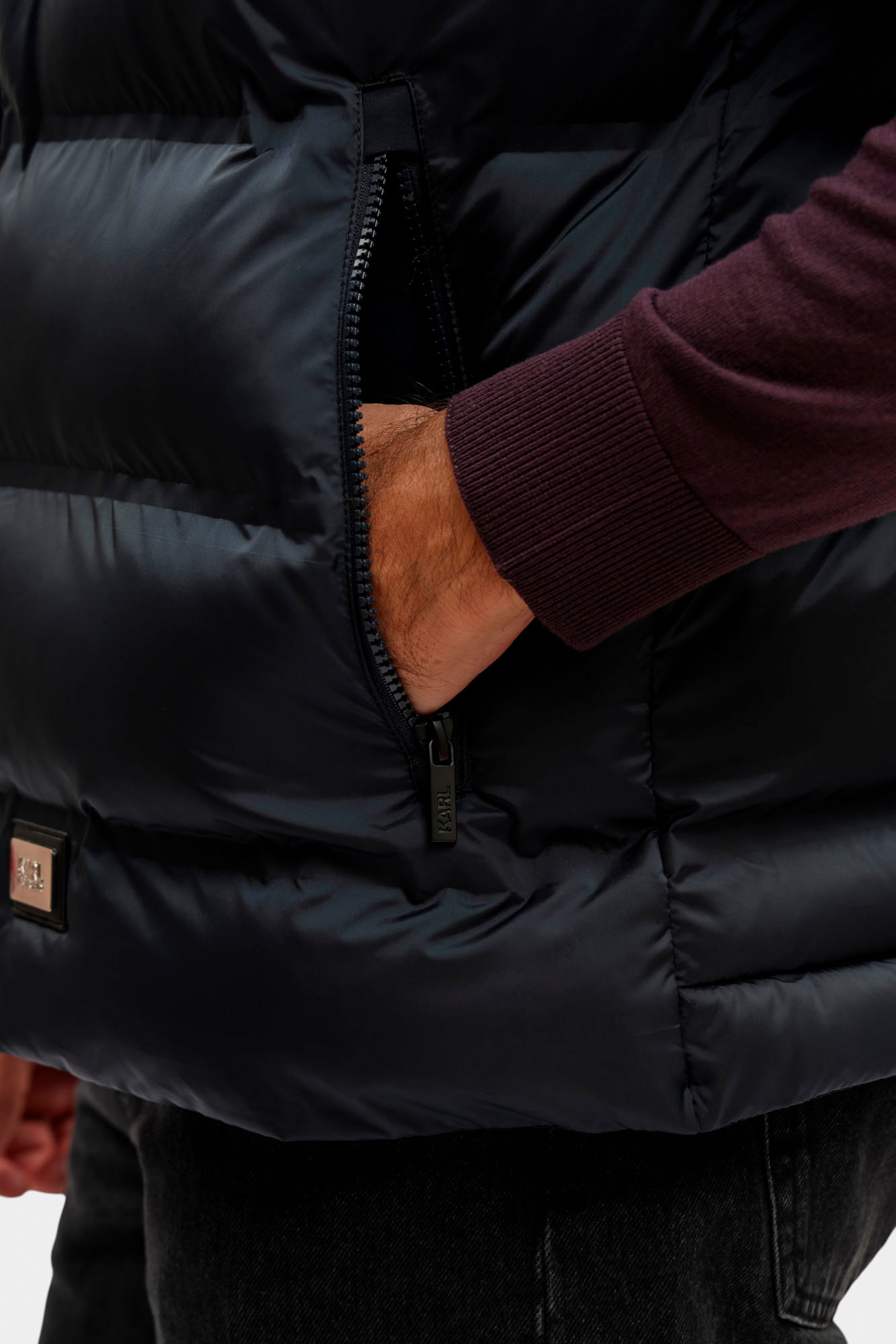 554596_505030 Жилет утепленный Karl Lagerfeld Синий