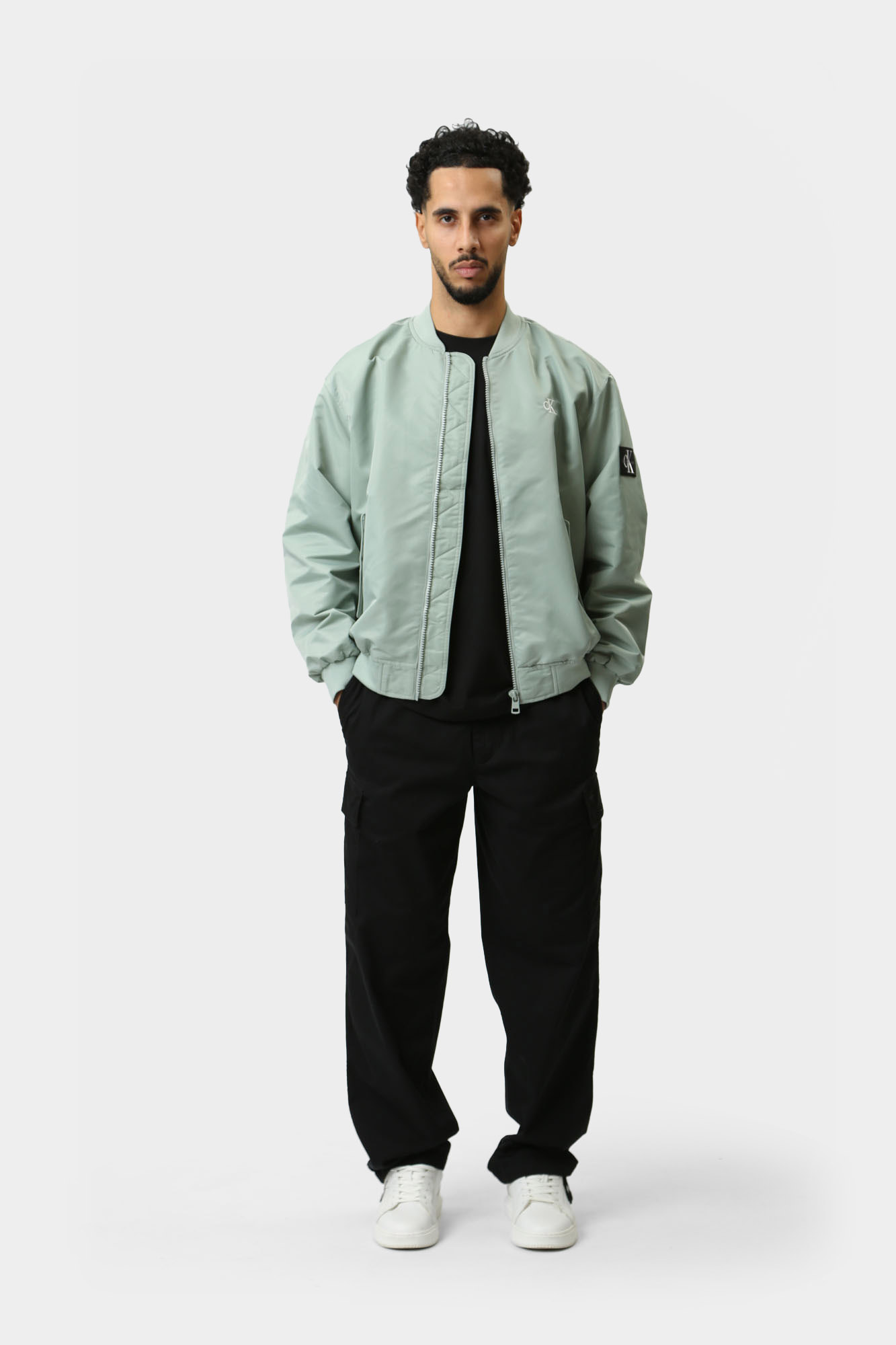 J30J325110 Бомбер Calvin Klein Jeans Зеленый