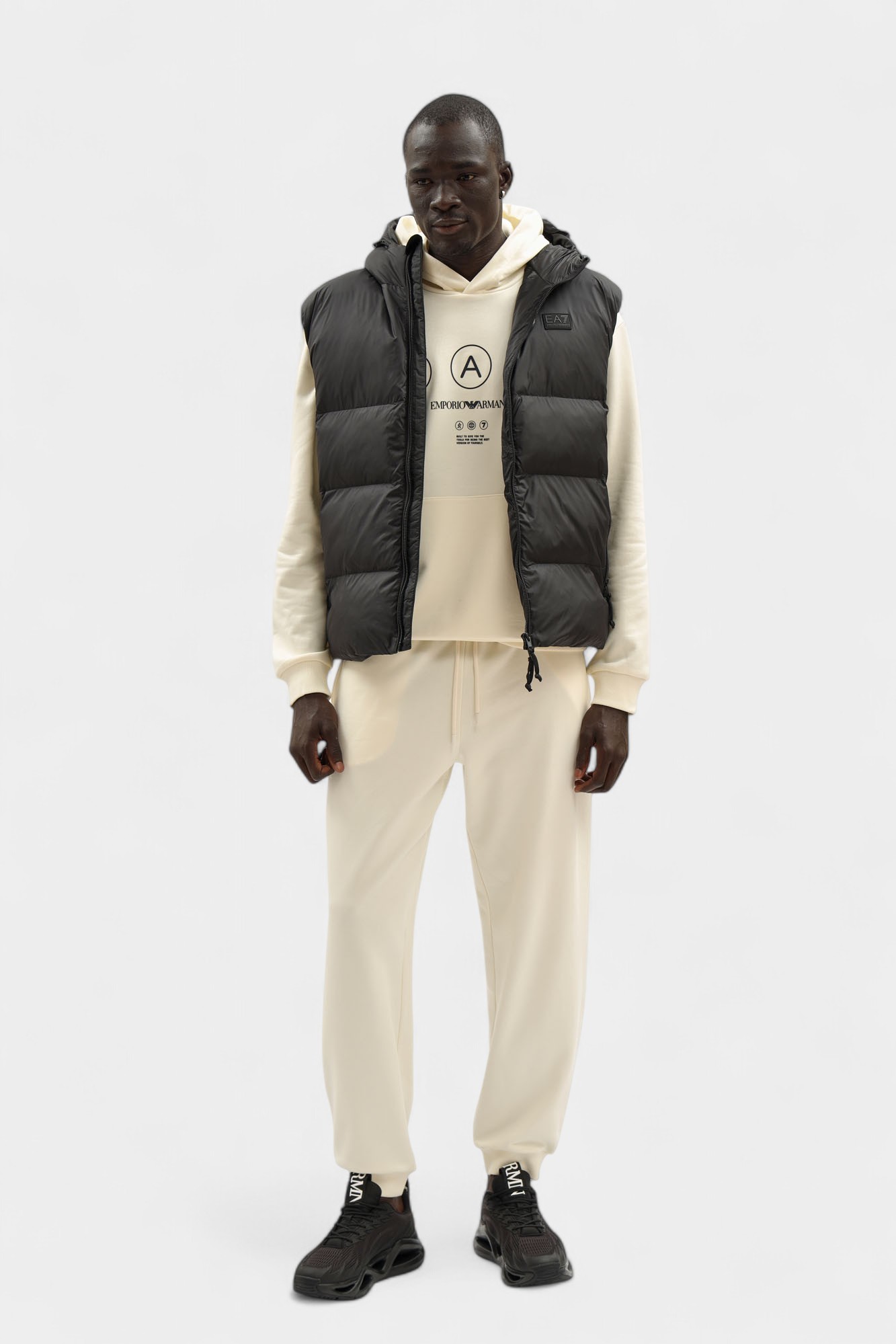 7M000693_AF15956 Жилет EA7 Черный