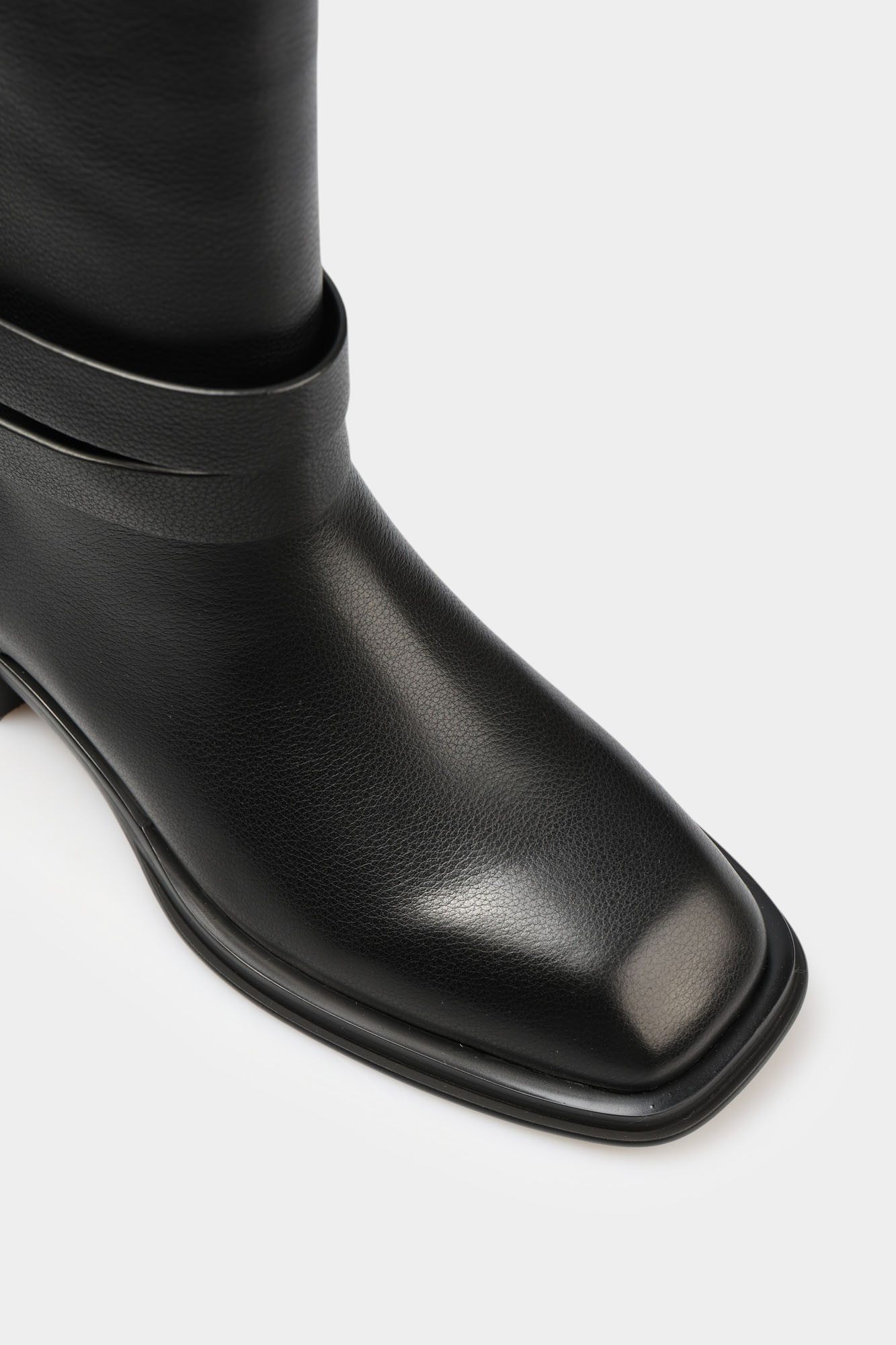 5208-835-3 Ботинки Marc Cony Черный