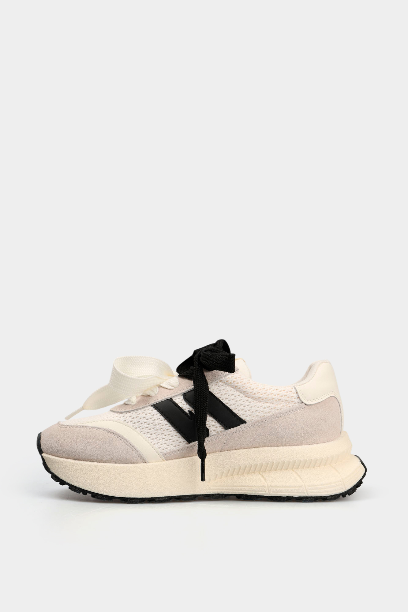 S8-3070 Кроссовки Graciana Белый