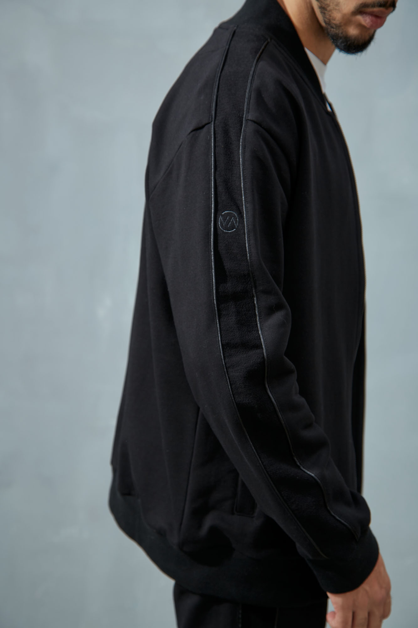 VM-ERK-20-045 Толстовка Van Mich Черный