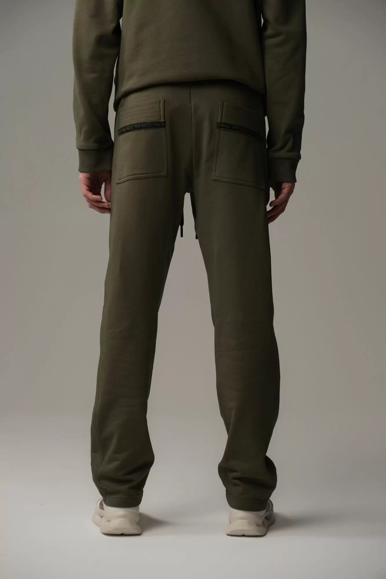 M-251-P-20-0011 Брюки спортивные The Hills Хаки