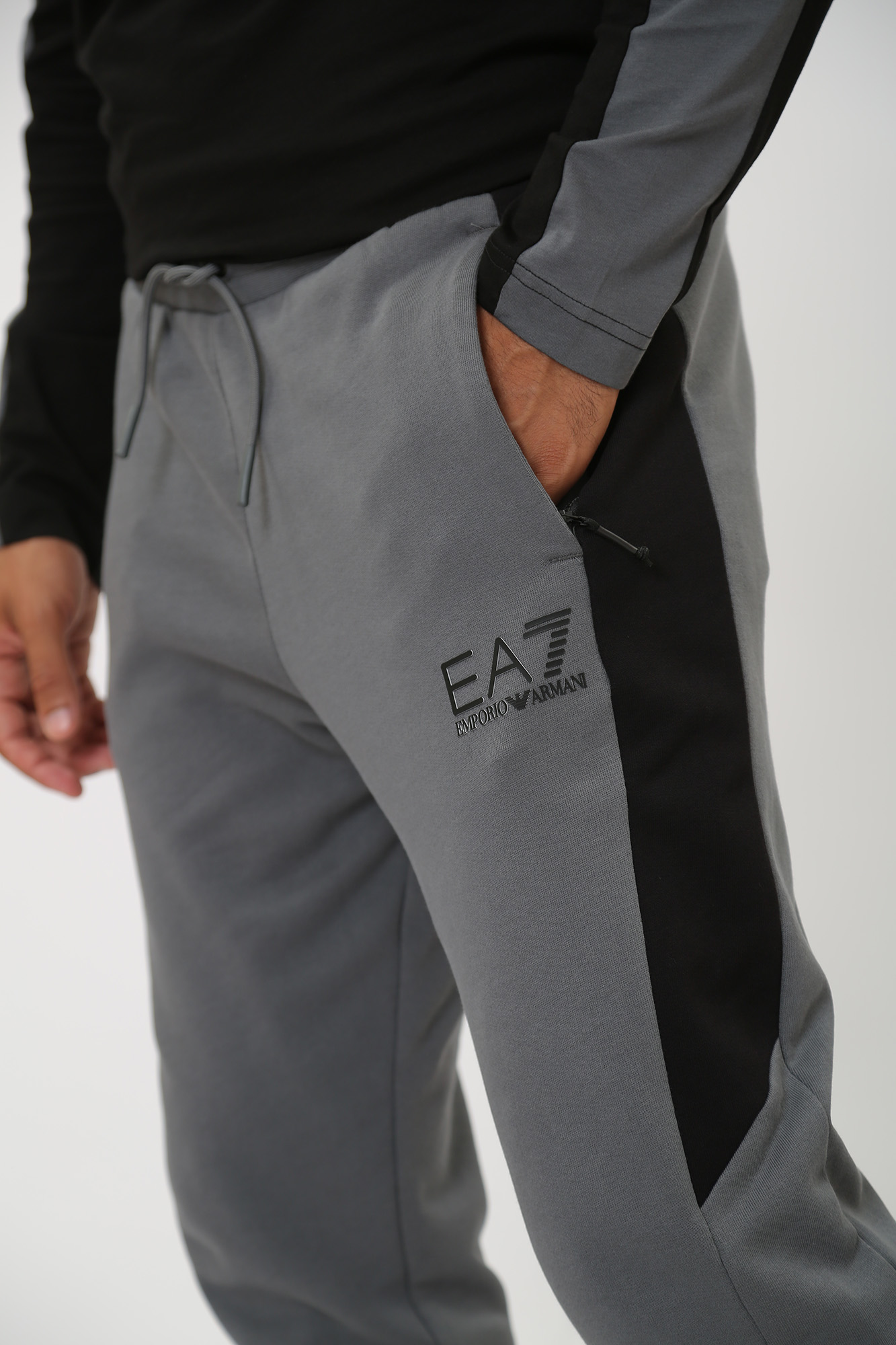 6RPP65_PJEQZ Брюки спортивные EA7 Серый