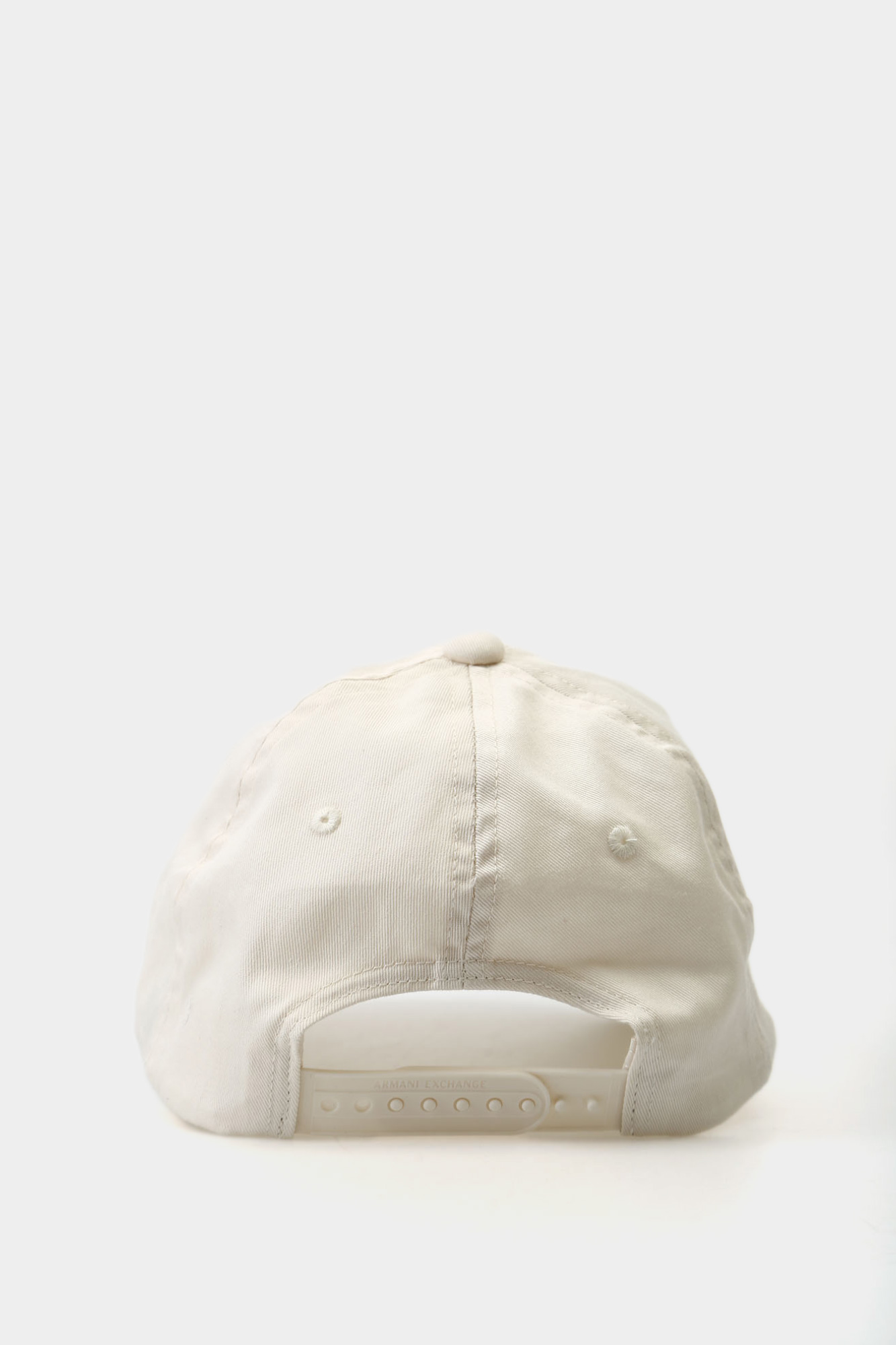 944201_4F101_98010 Кепка Armani Exchange Белый