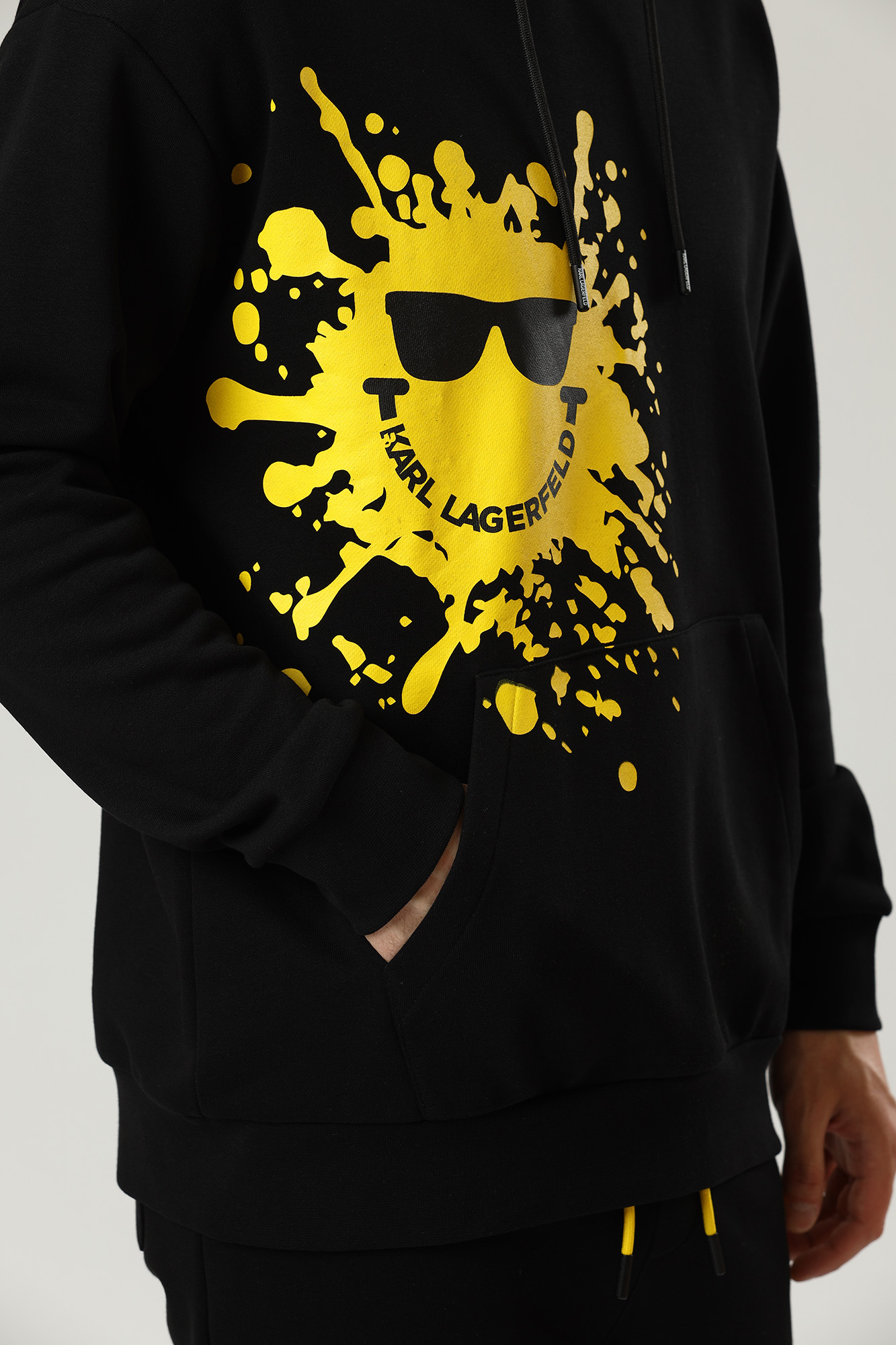 521900_705442 Худи Karl Lagerfeld Черный