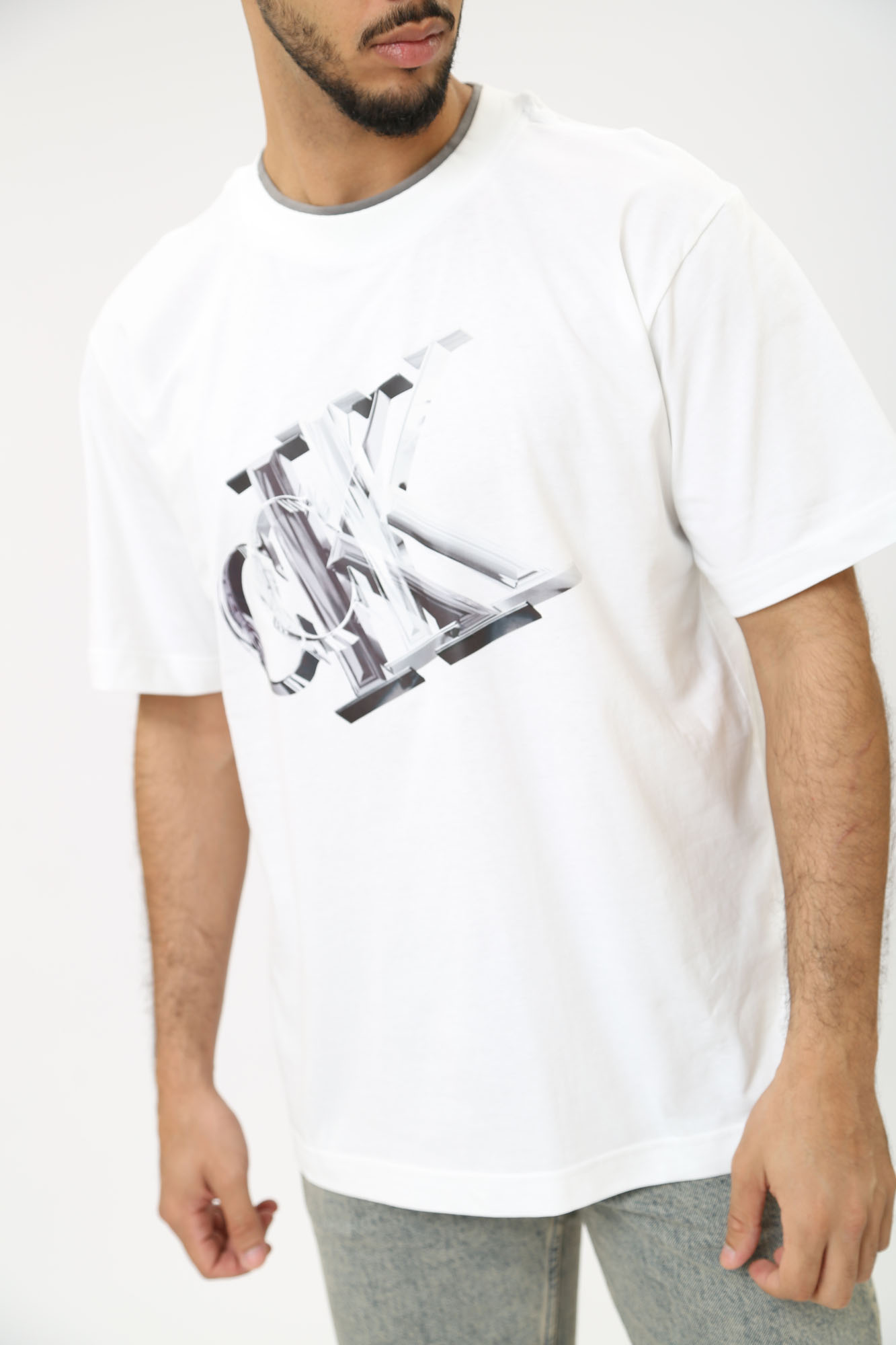 J30J325201 Футболка Calvin Klein Jeans Белый