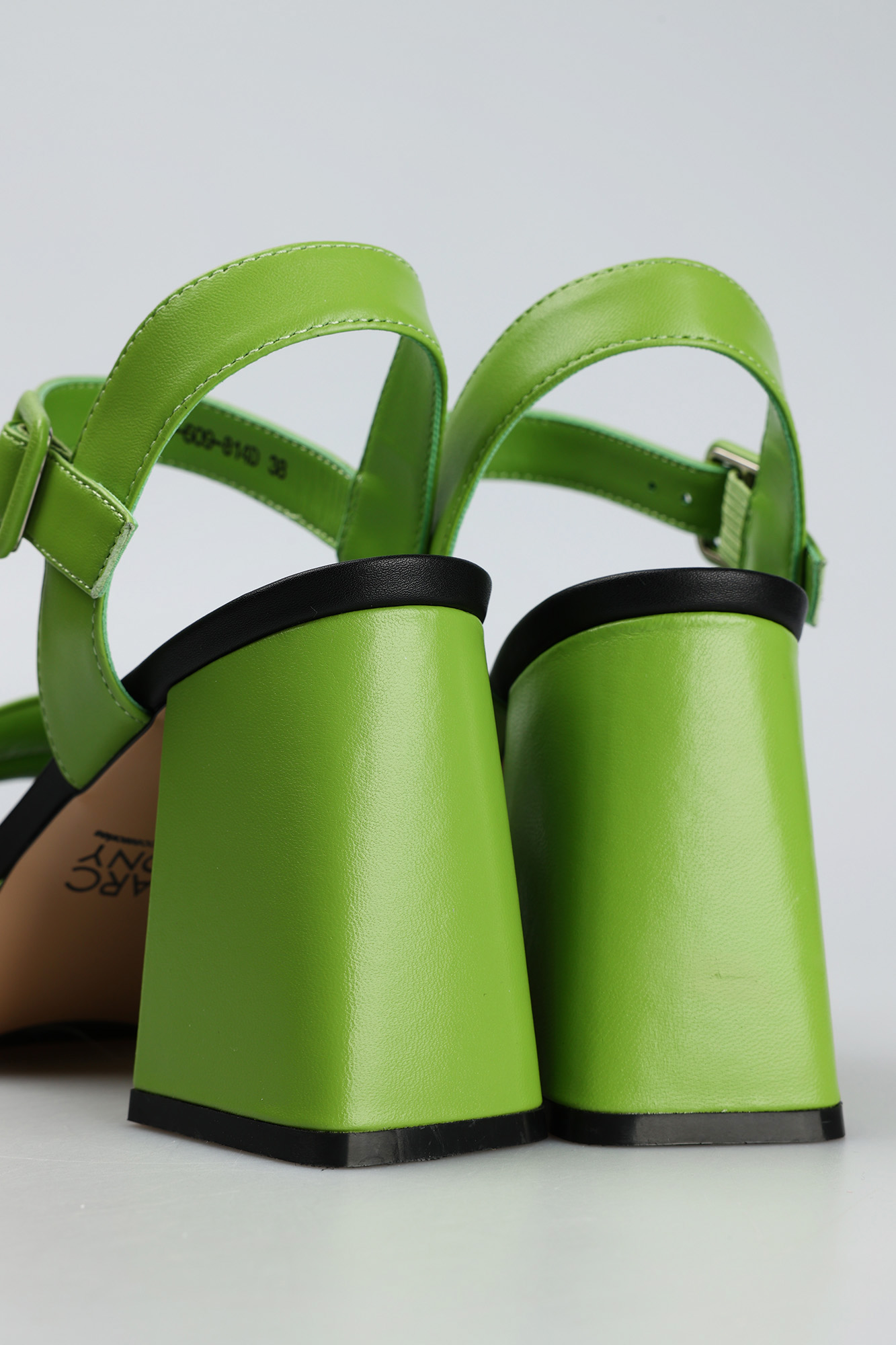 3116-609-81 Босоножки Marc Cony Салатовый