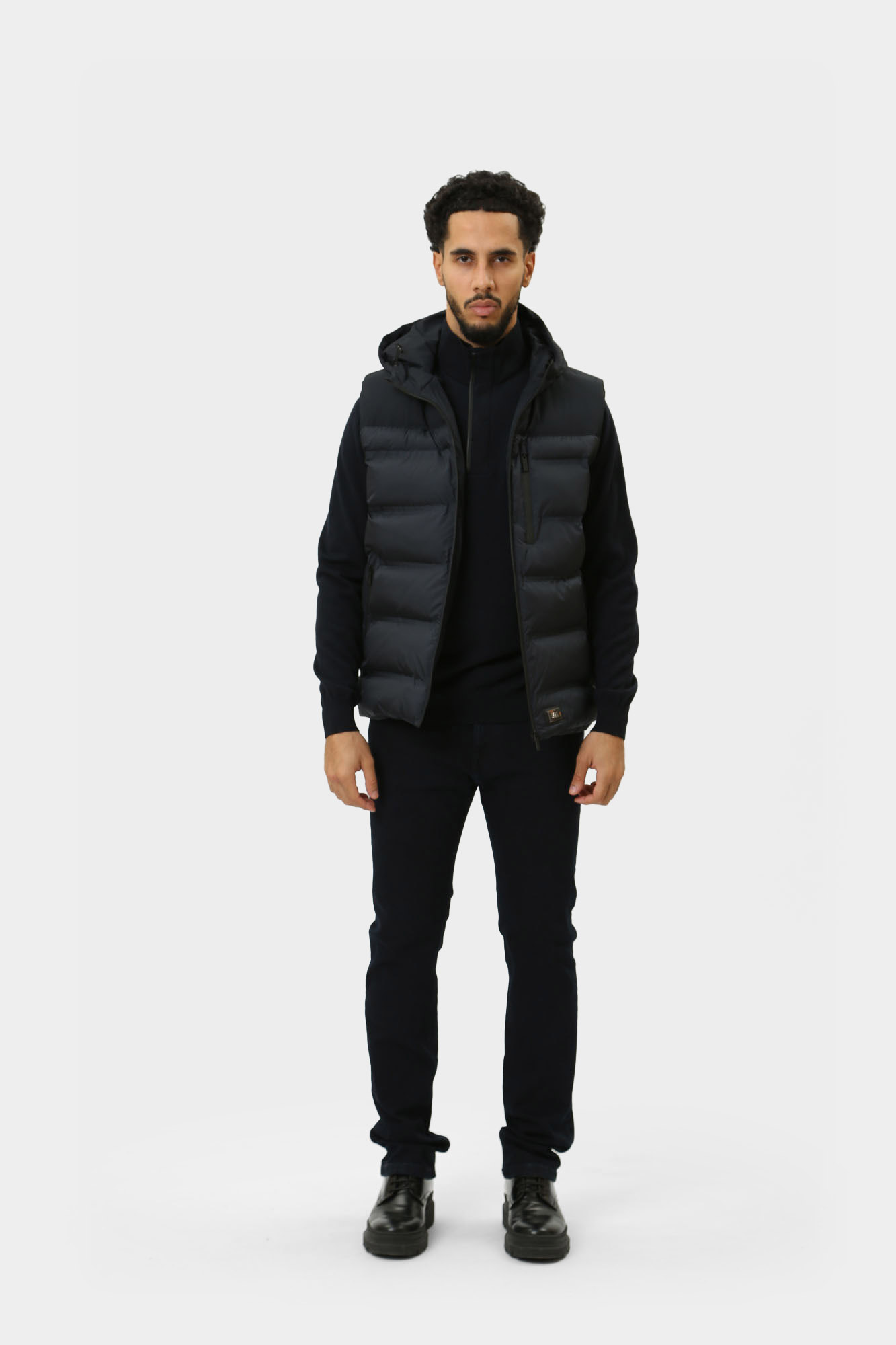 544596_505030 Жилет Karl Lagerfeld Синий