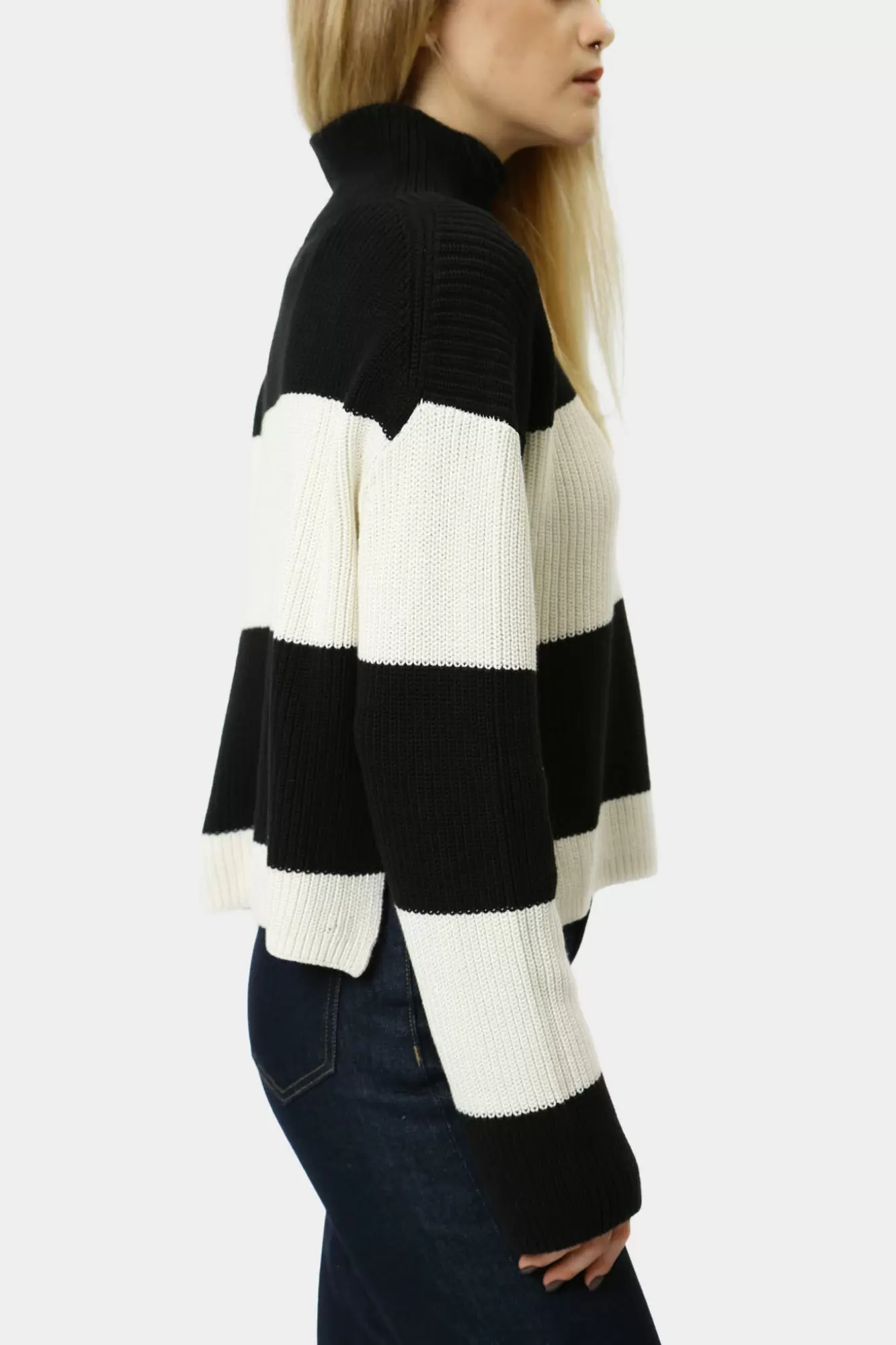 J20J224227 свитер calvin klein jeans 