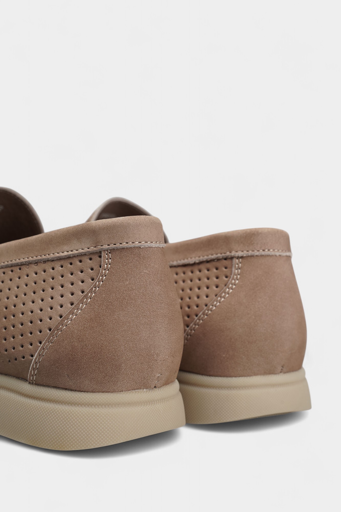 P885-3 Лоферы Graciana Бежевый