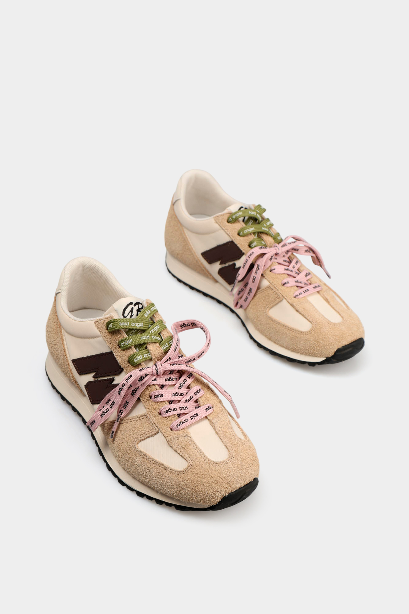 S8-1610 Кроссовки Graciana Бежевый