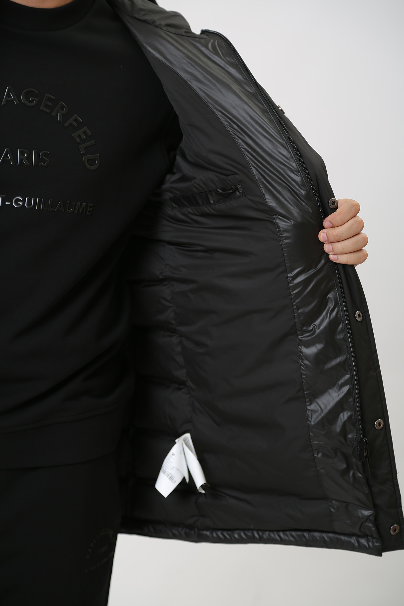 534593_505028 Куртка пуховая Karl Lagerfeld Черный