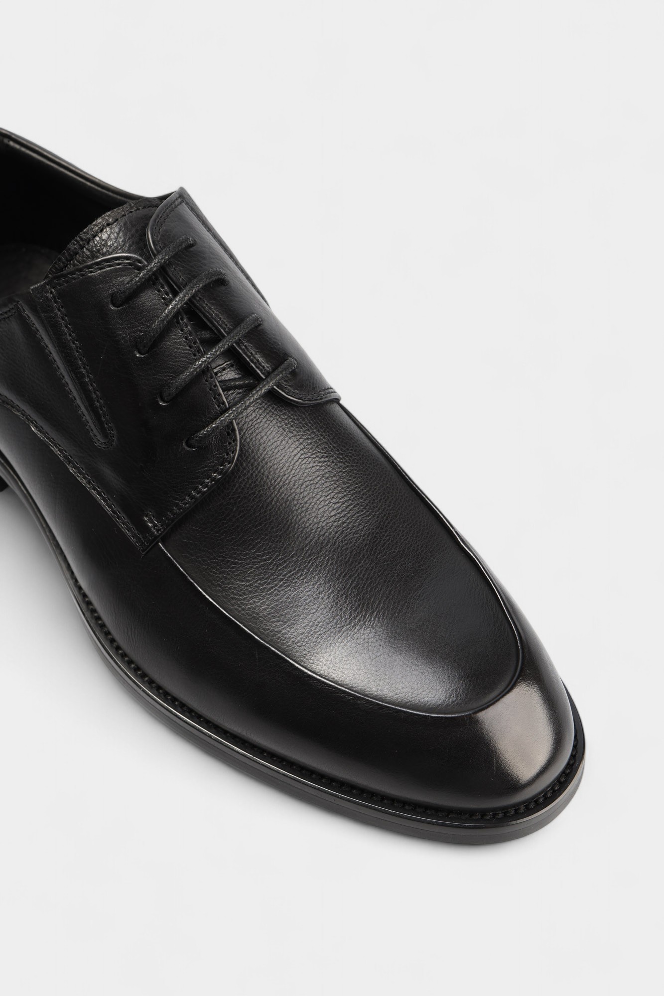 MCM152_03KK Туфли Marc Cony Черный