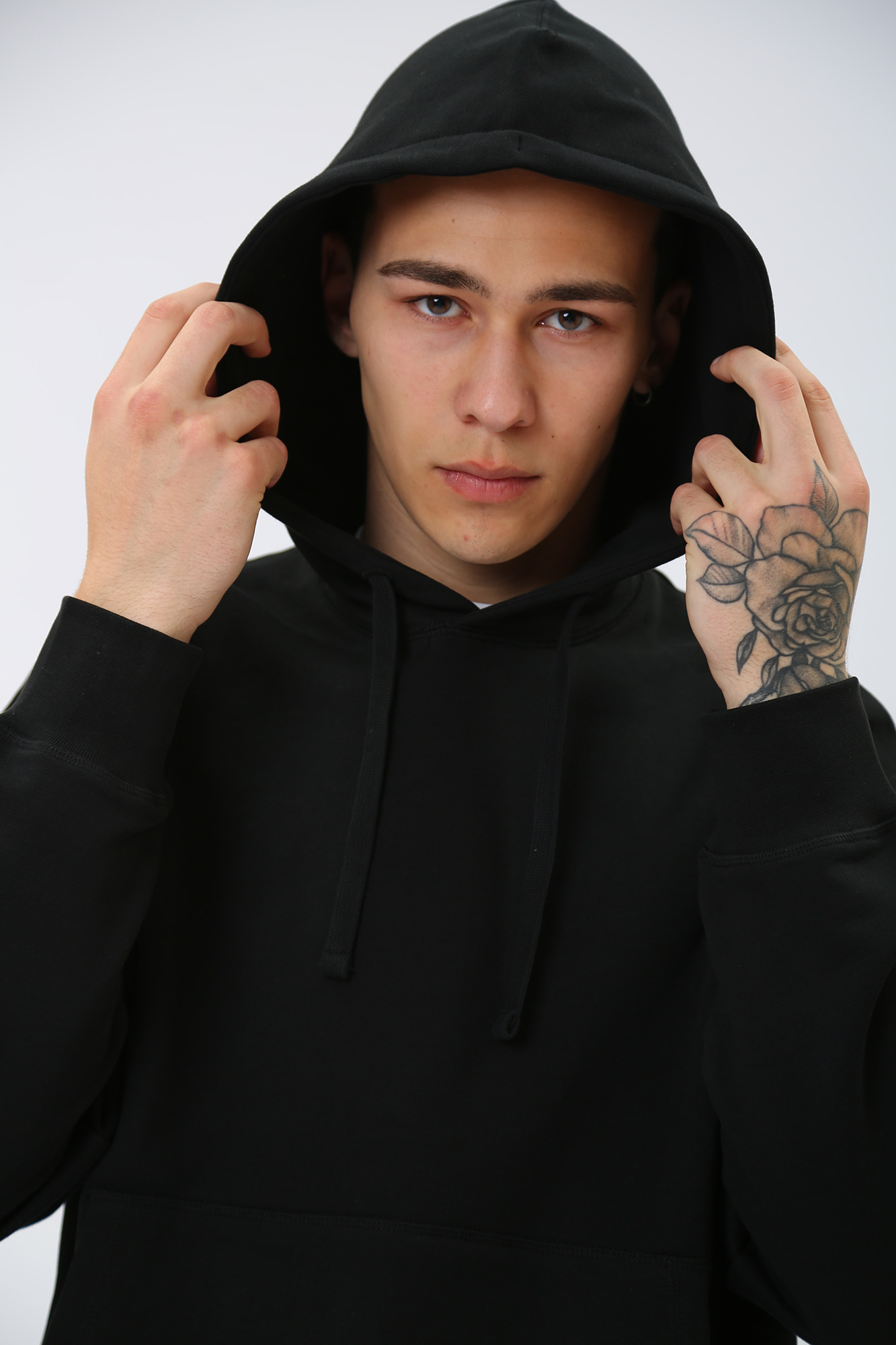 30036321_10014673 Худи Strellson Черный