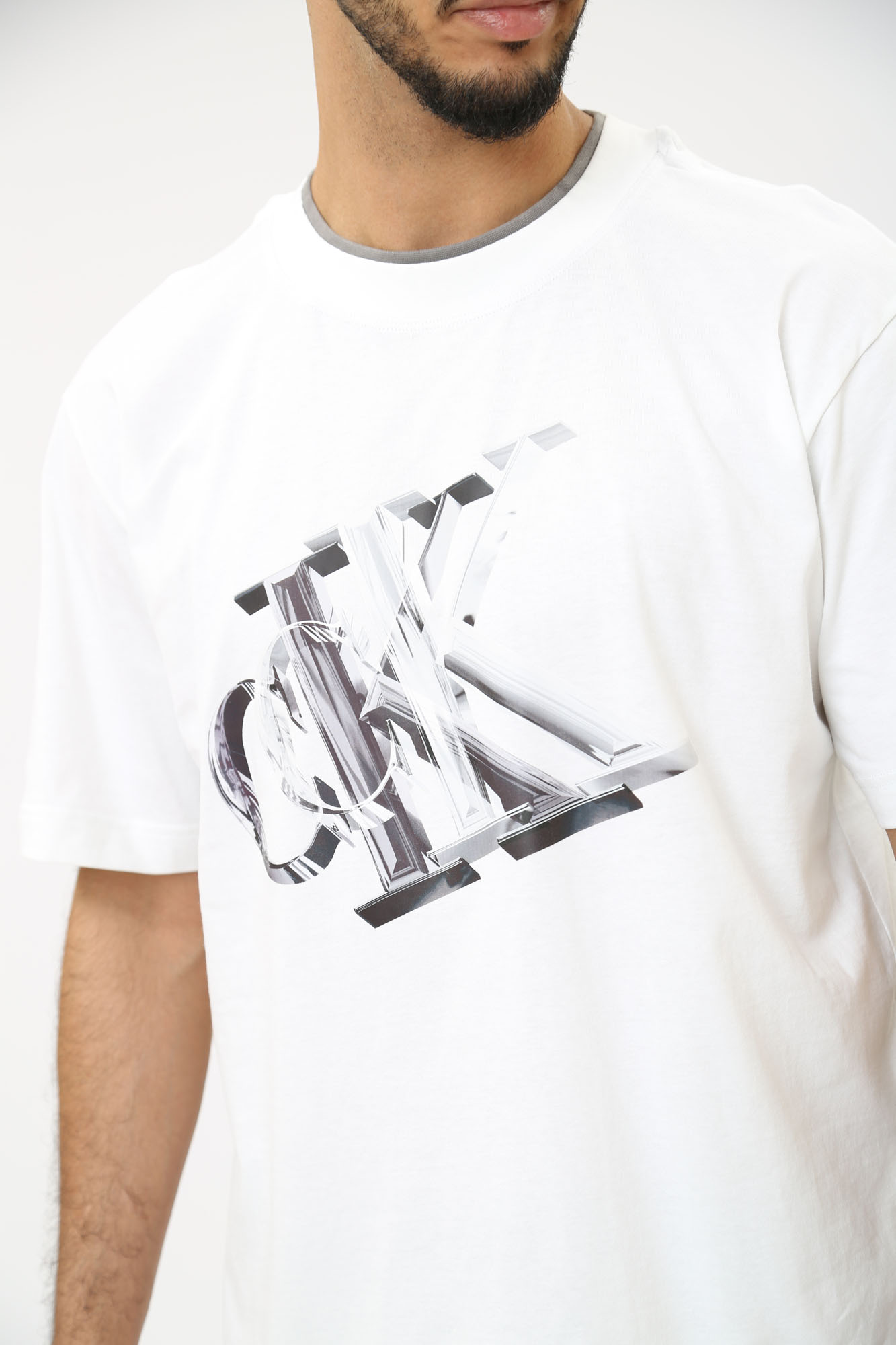 J30J325201 Футболка Calvin Klein Jeans Белый