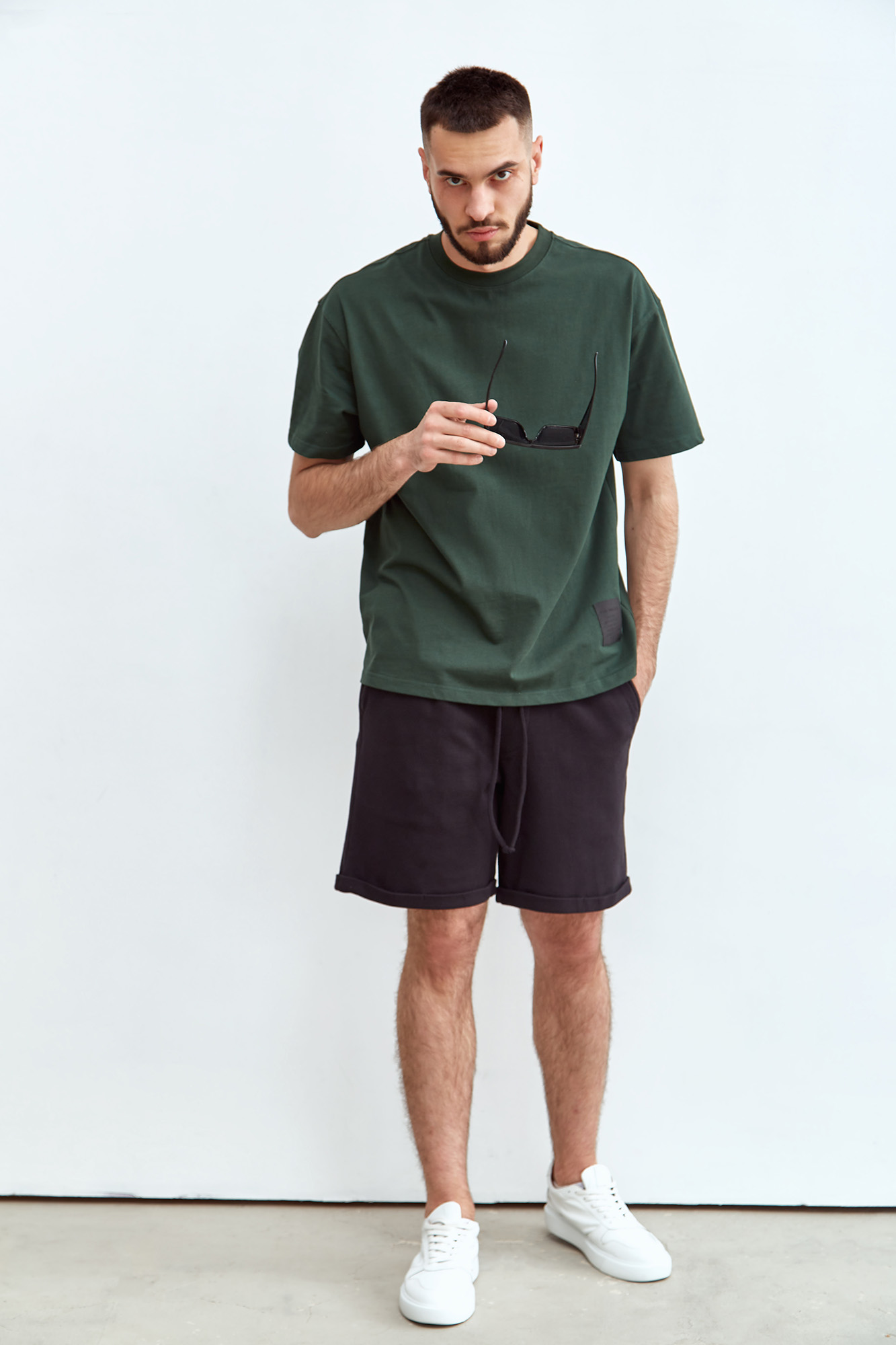 M-231-THT-56-3543 Шорты The Hills Черный