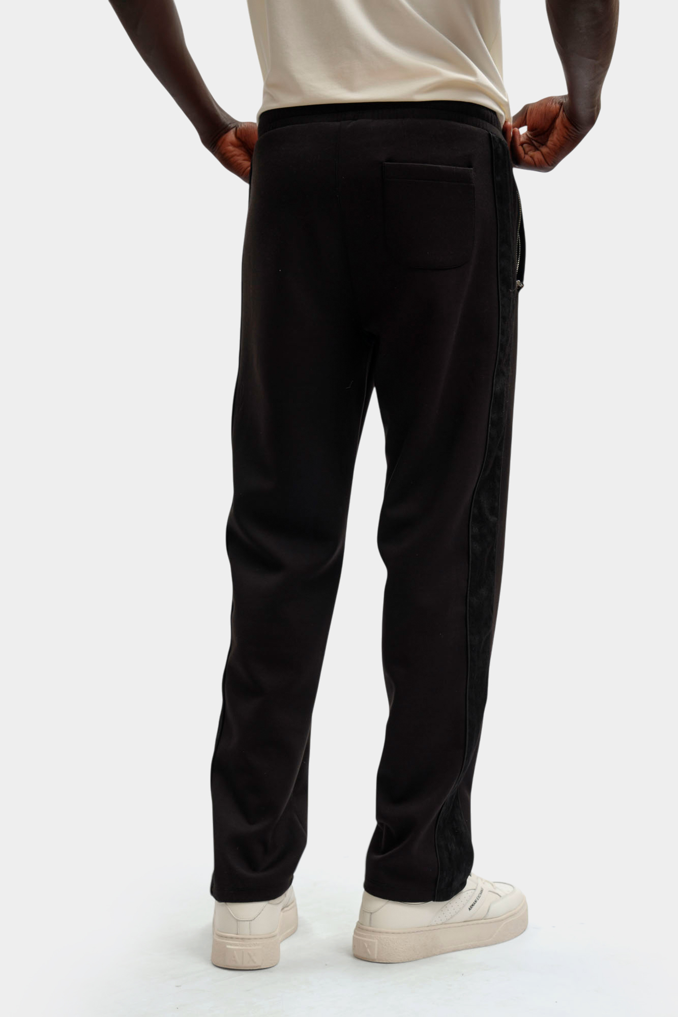 561902_705008 Брюки спортивные Karl Lagerfeld Черный