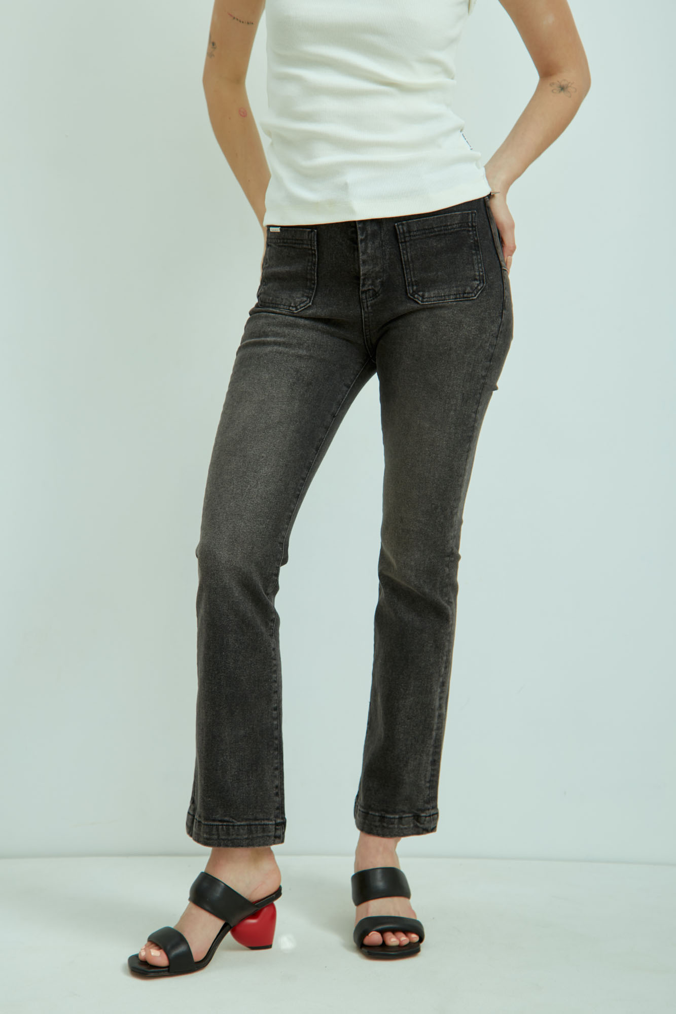 VW-OMA-33-022 джинсы flare van mich