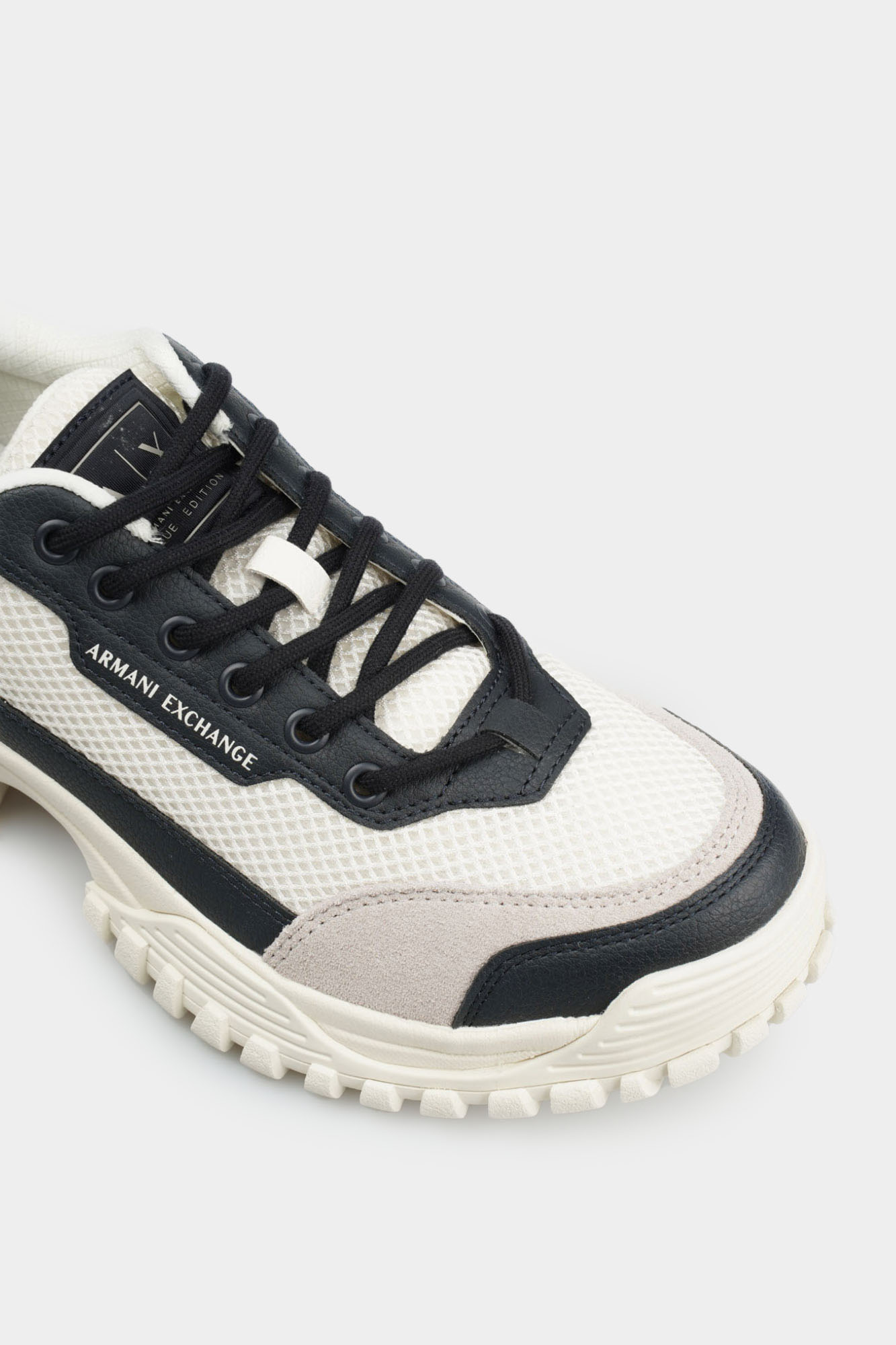 XM001172_AF14669 Кроссовки Armani Exchange Белый