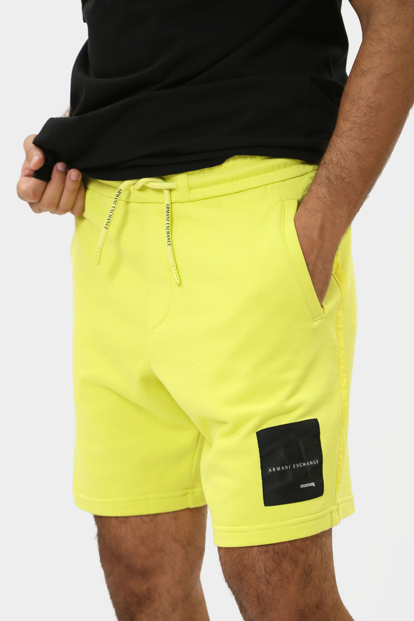 3DZSJA_ZJDPZ Шорты трикотажные Armani Exchange Желтый