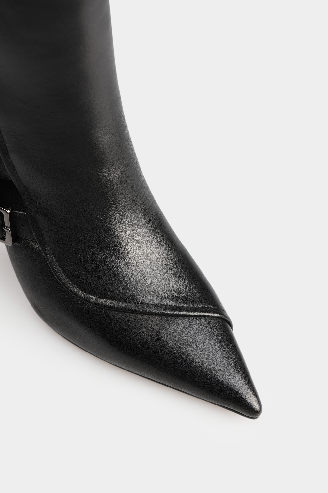 TY1660-0611 Ботильоны Graciana Черный